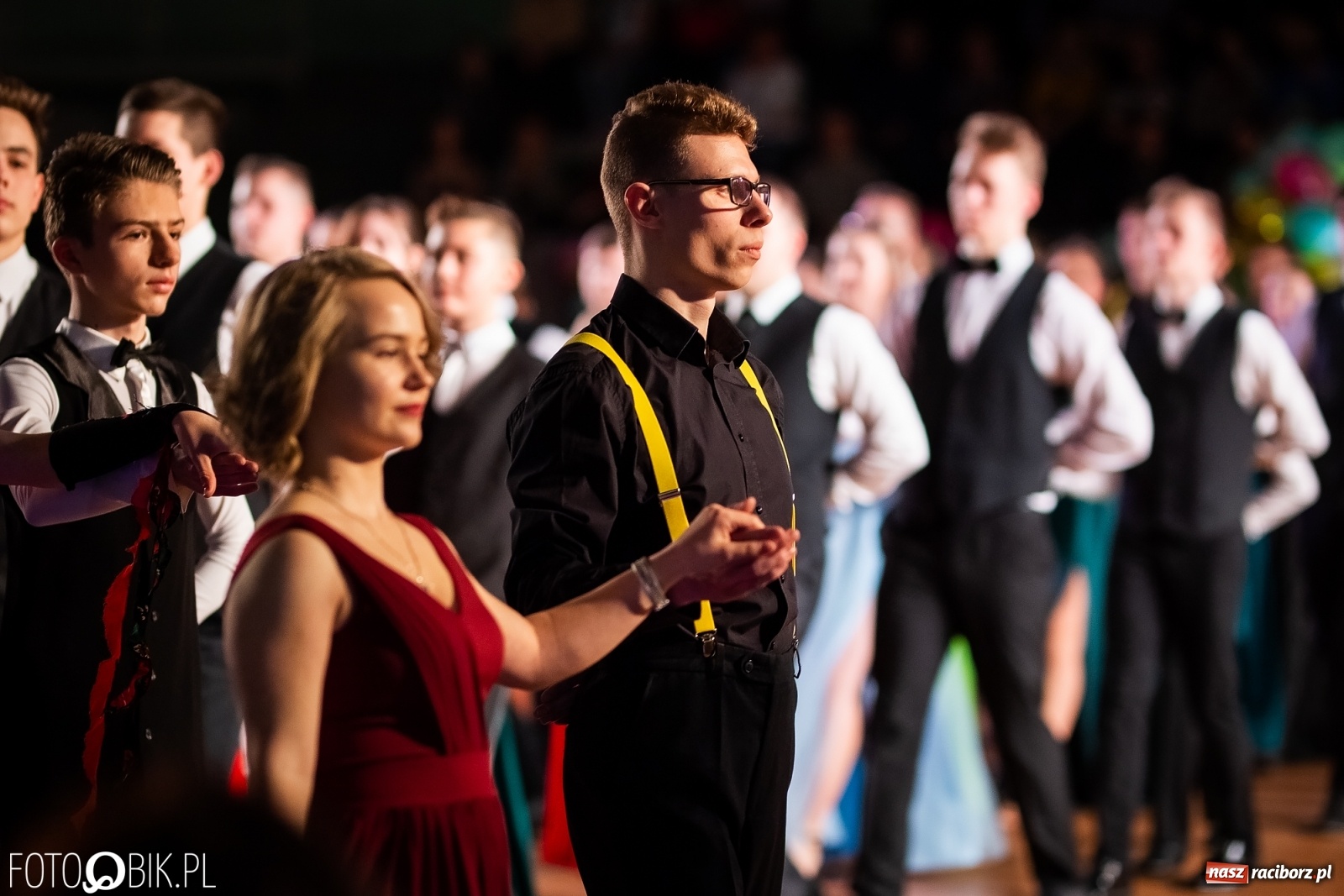 Zdjęcie w galerii na portalu naszraciborz.pl: Młodzieżowa Rewia Tańca w Arenie Rafako wiadomości z regionu