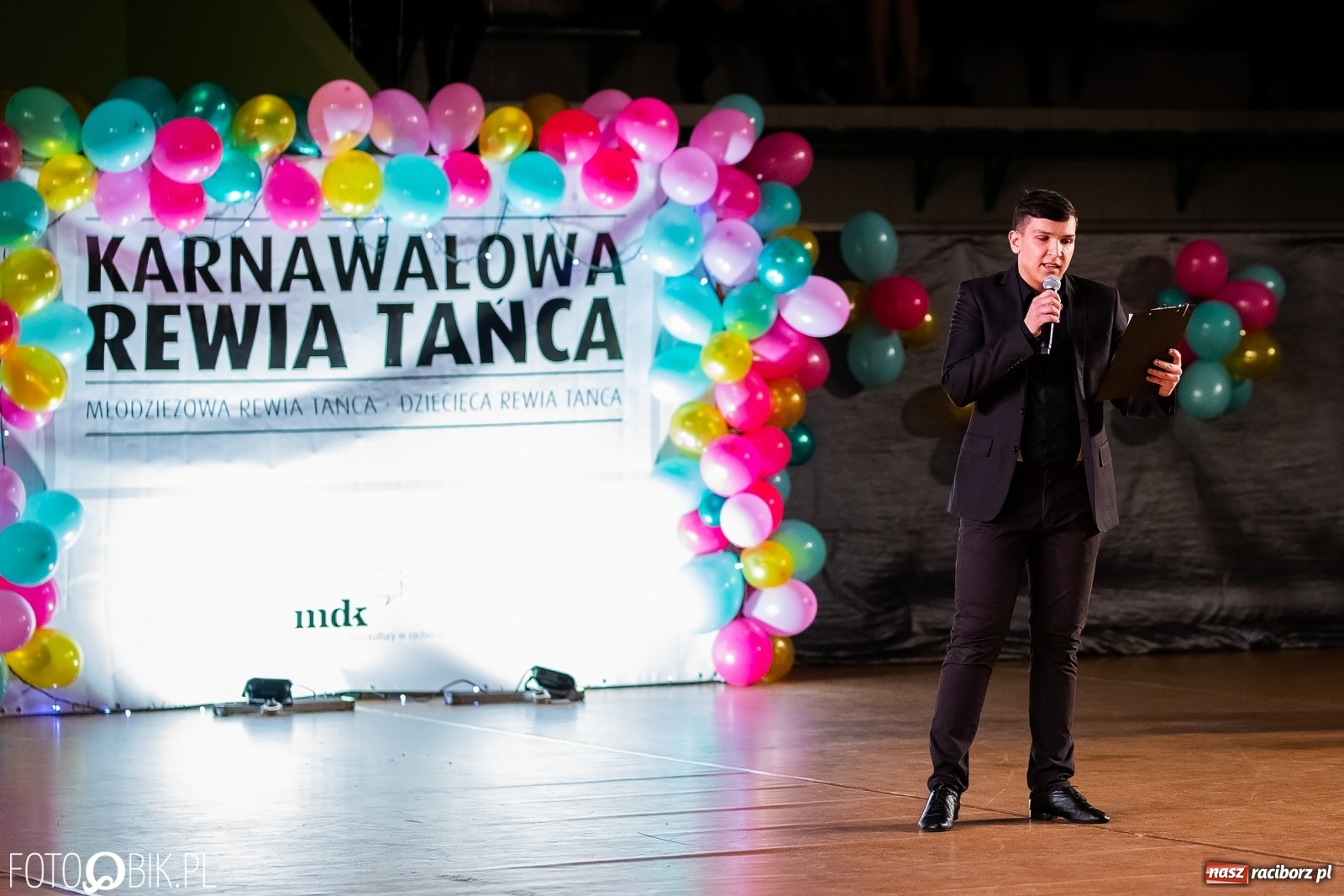 Zdjęcie w galerii na portalu naszraciborz.pl: Młodzieżowa Rewia Tańca w Arenie Rafako wiadomości z regionu