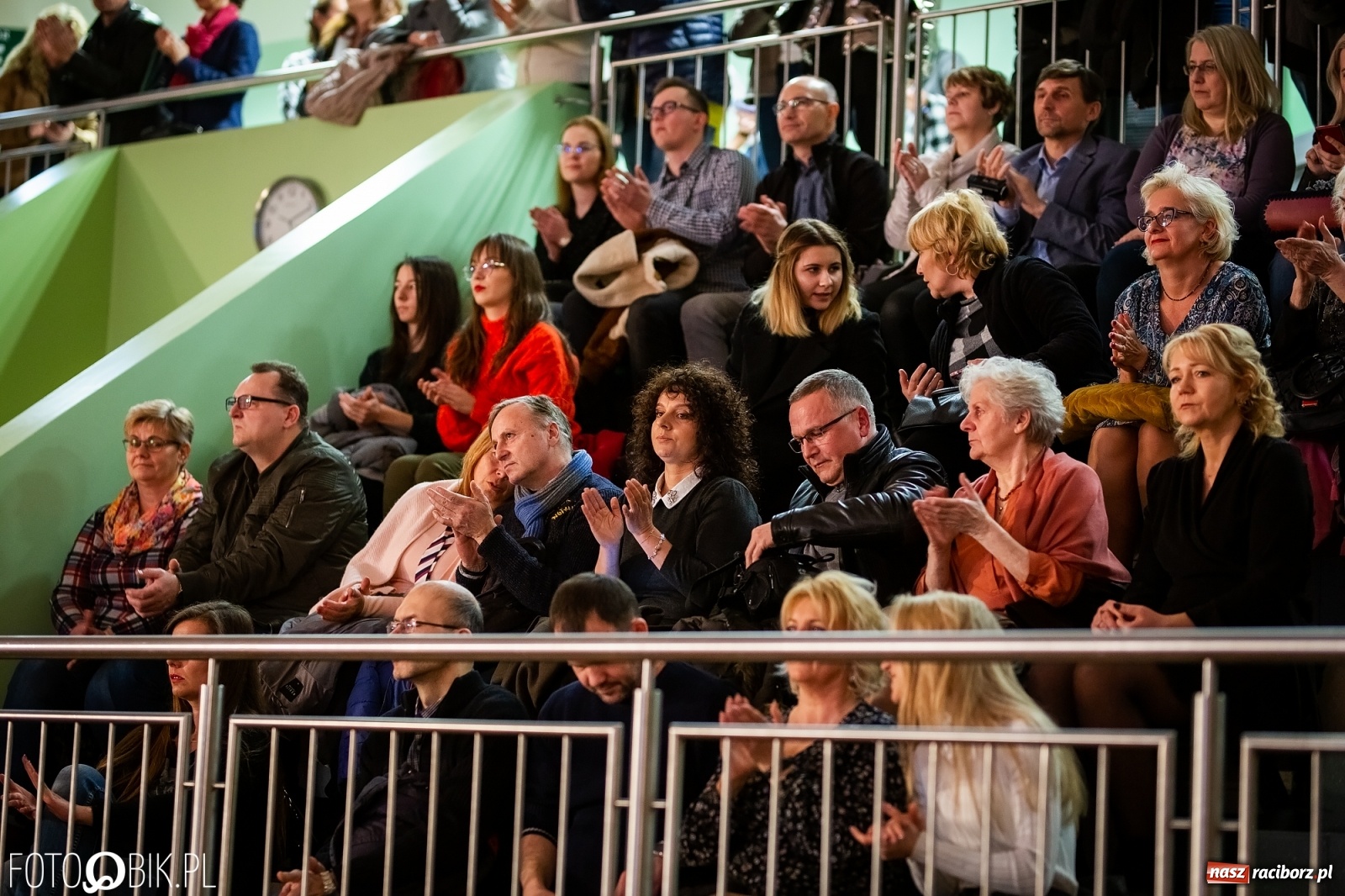 Zdjęcie w galerii na portalu naszraciborz.pl: Młodzieżowa Rewia Tańca w Arenie Rafako wiadomości z regionu