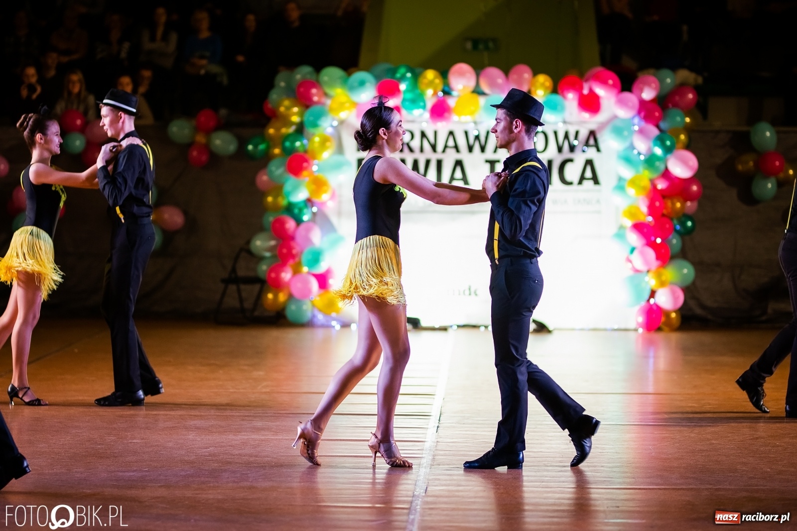 Zdjęcie w galerii na portalu naszraciborz.pl: Młodzieżowa Rewia Tańca w Arenie Rafako wiadomości z regionu