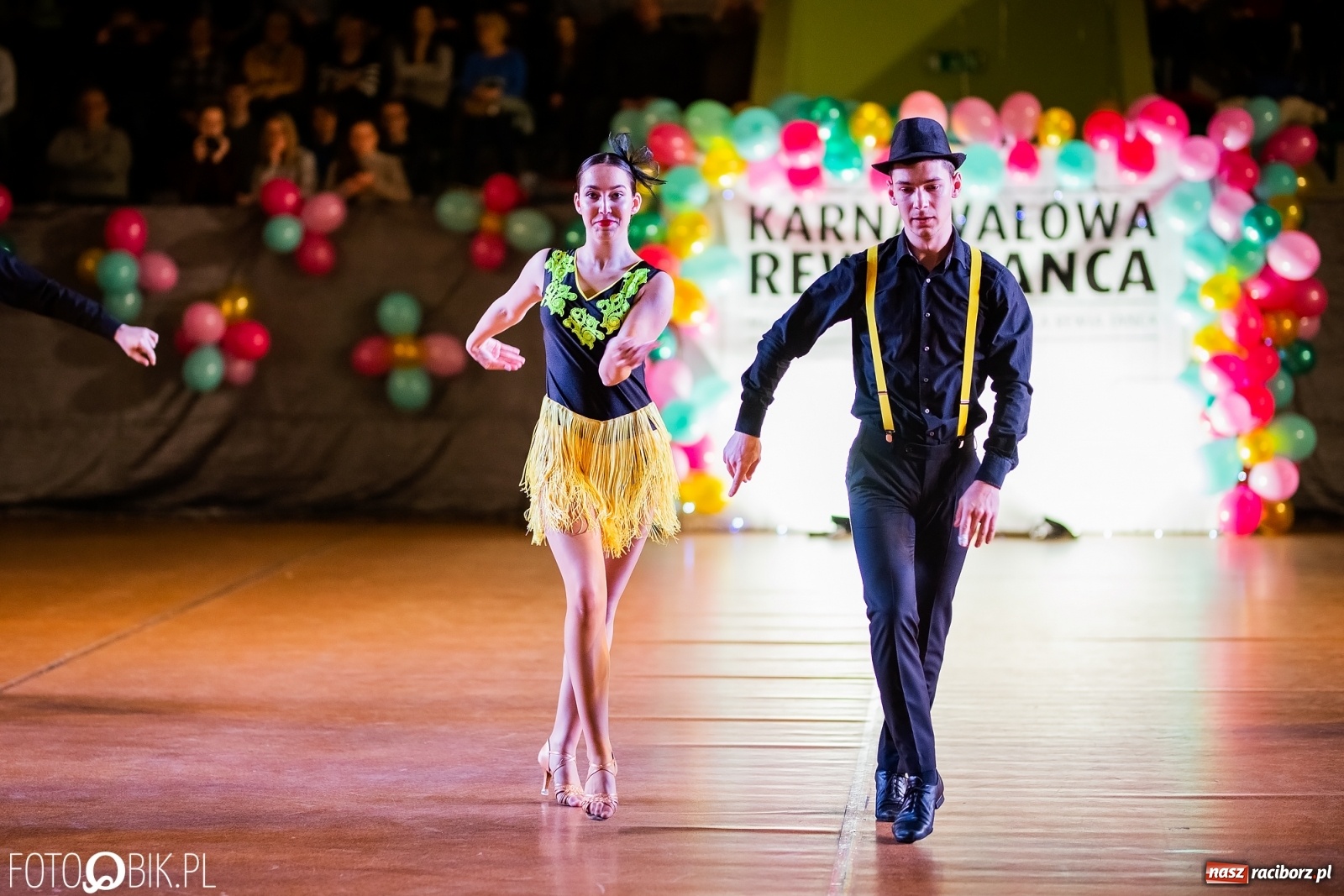 Zdjęcie w galerii na portalu naszraciborz.pl: Młodzieżowa Rewia Tańca w Arenie Rafako wiadomości z regionu