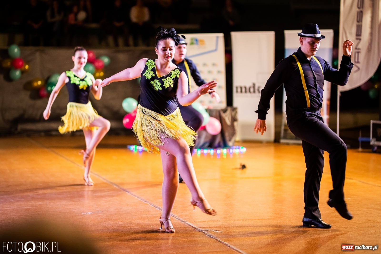 Zdjęcie w galerii na portalu naszraciborz.pl: Młodzieżowa Rewia Tańca w Arenie Rafako wiadomości z regionu