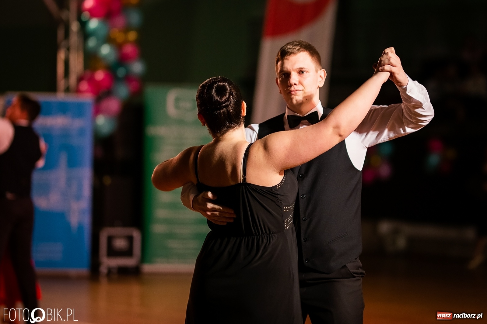 Zdjęcie w galerii na portalu naszraciborz.pl: Młodzieżowa Rewia Tańca w Arenie Rafako wiadomości z regionu