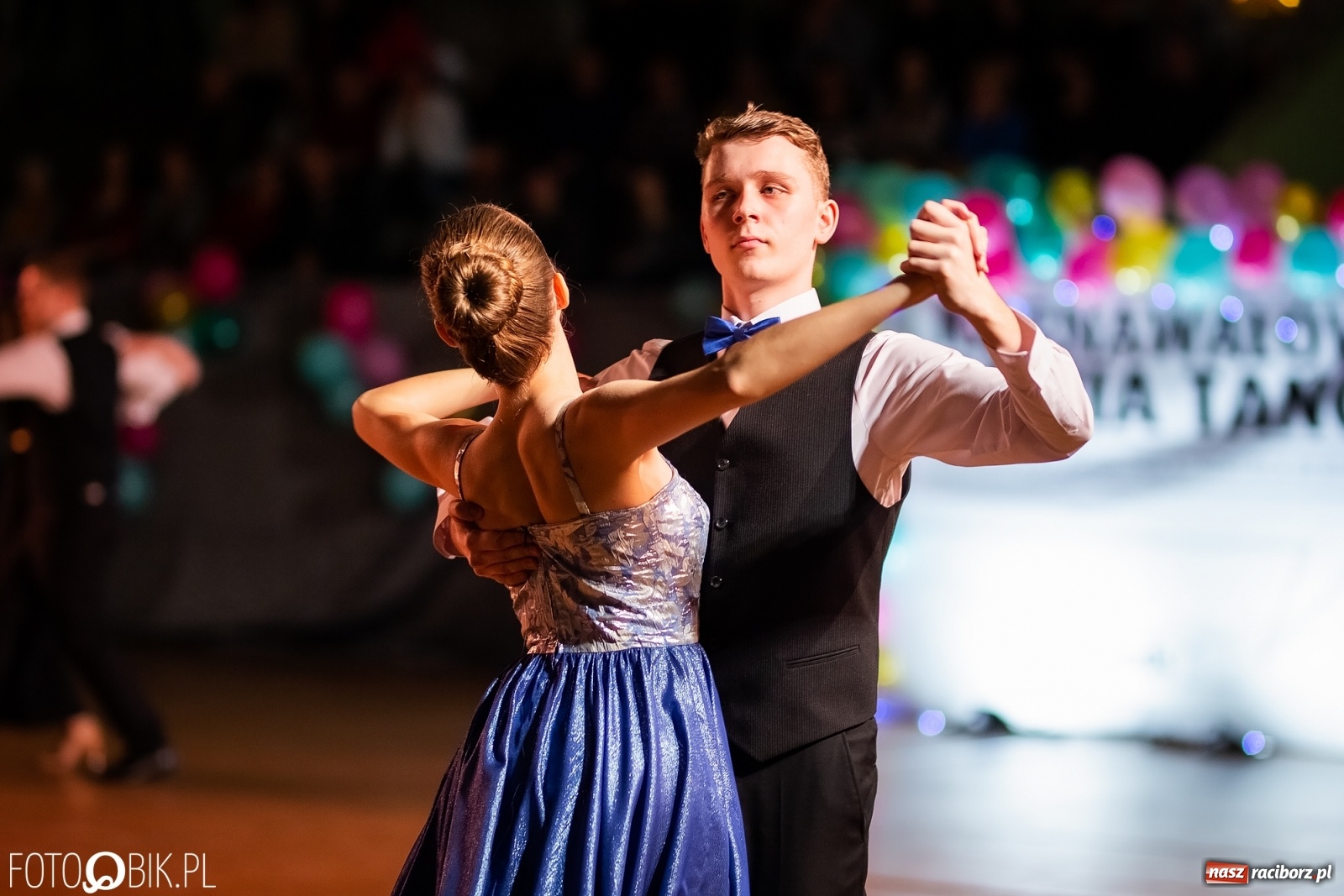Zdjęcie w galerii na portalu naszraciborz.pl: Młodzieżowa Rewia Tańca w Arenie Rafako wiadomości z regionu