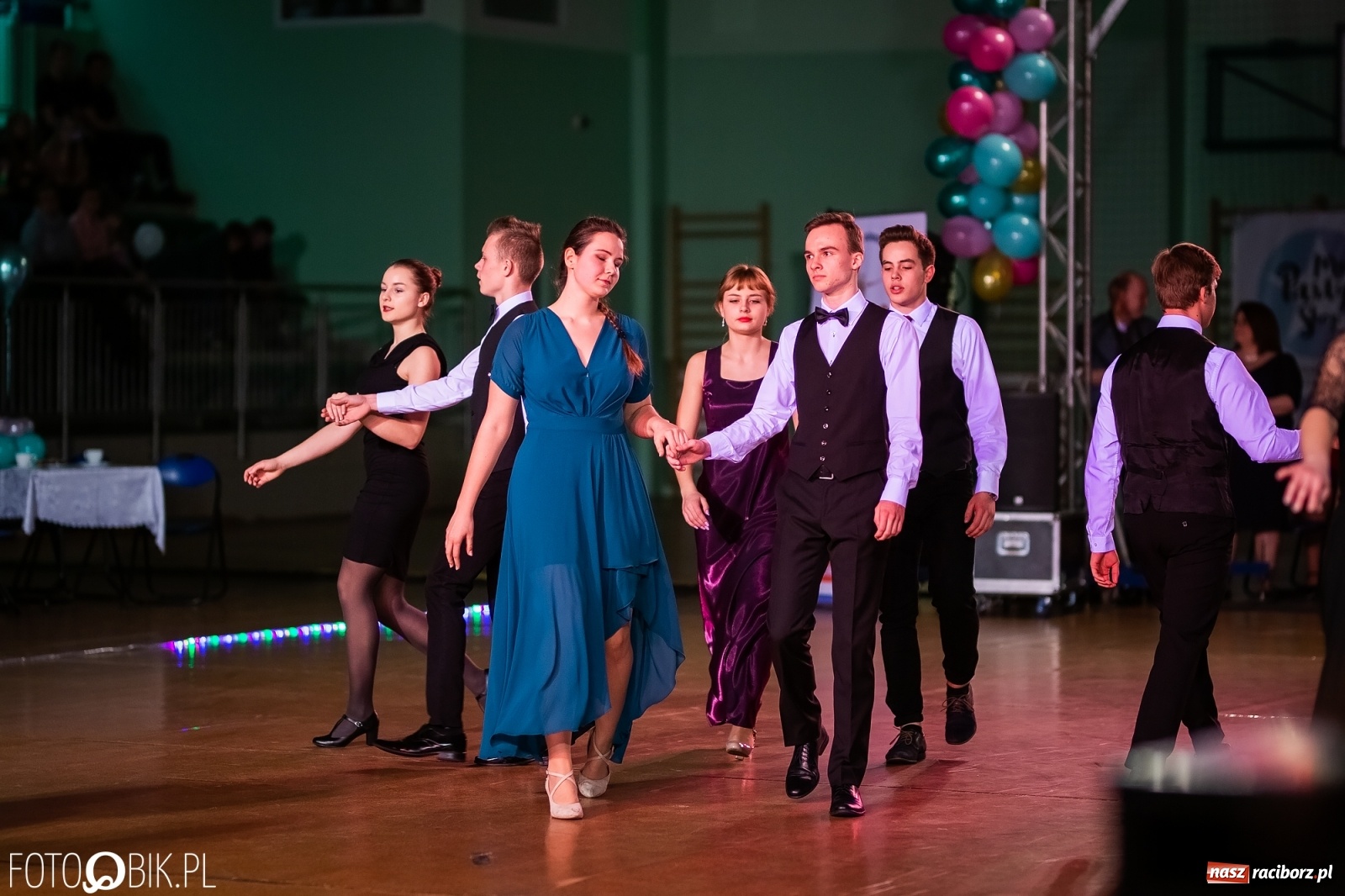 Zdjęcie w galerii na portalu naszraciborz.pl: Młodzieżowa Rewia Tańca w Arenie Rafako wiadomości z regionu