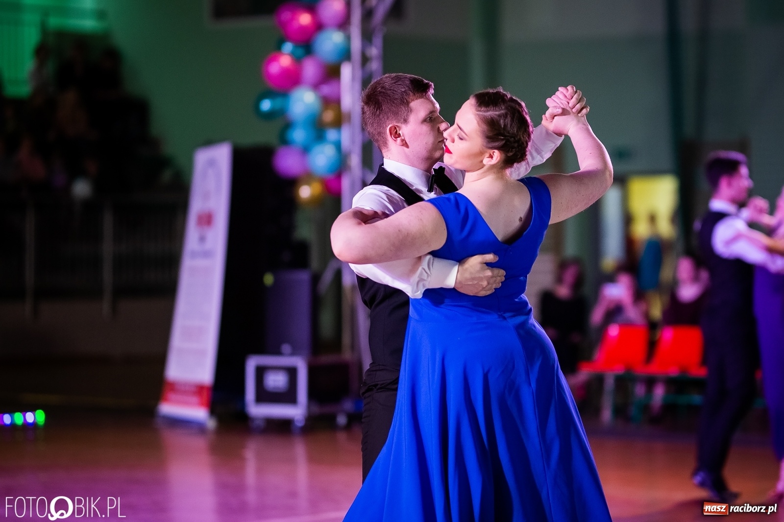 Zdjęcie w galerii na portalu naszraciborz.pl: Młodzieżowa Rewia Tańca w Arenie Rafako wiadomości z regionu