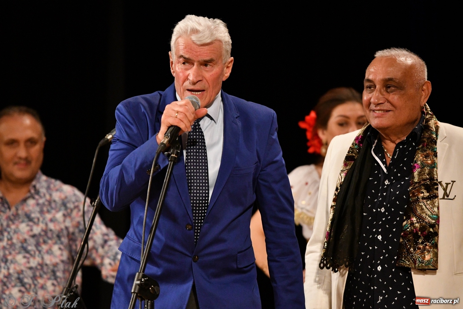 Zdjęcie w galerii na portalu naszraciborz.pl: Don Vasyl & Gwiazdy Cygańskiej Pieśni w Raciborzu  wiadomości z regionu