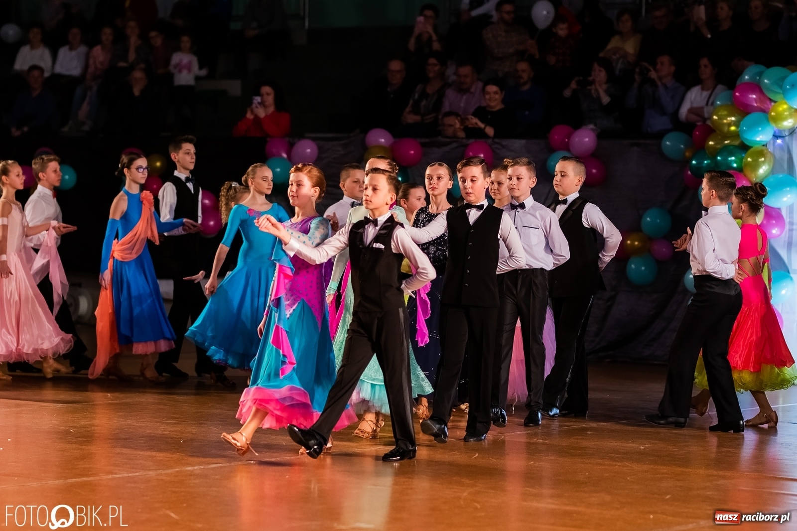 Zdjęcie w galerii na portalu naszraciborz.pl: MDK szykuje się na jubileuszową rewię tańca wiadomości z regionu