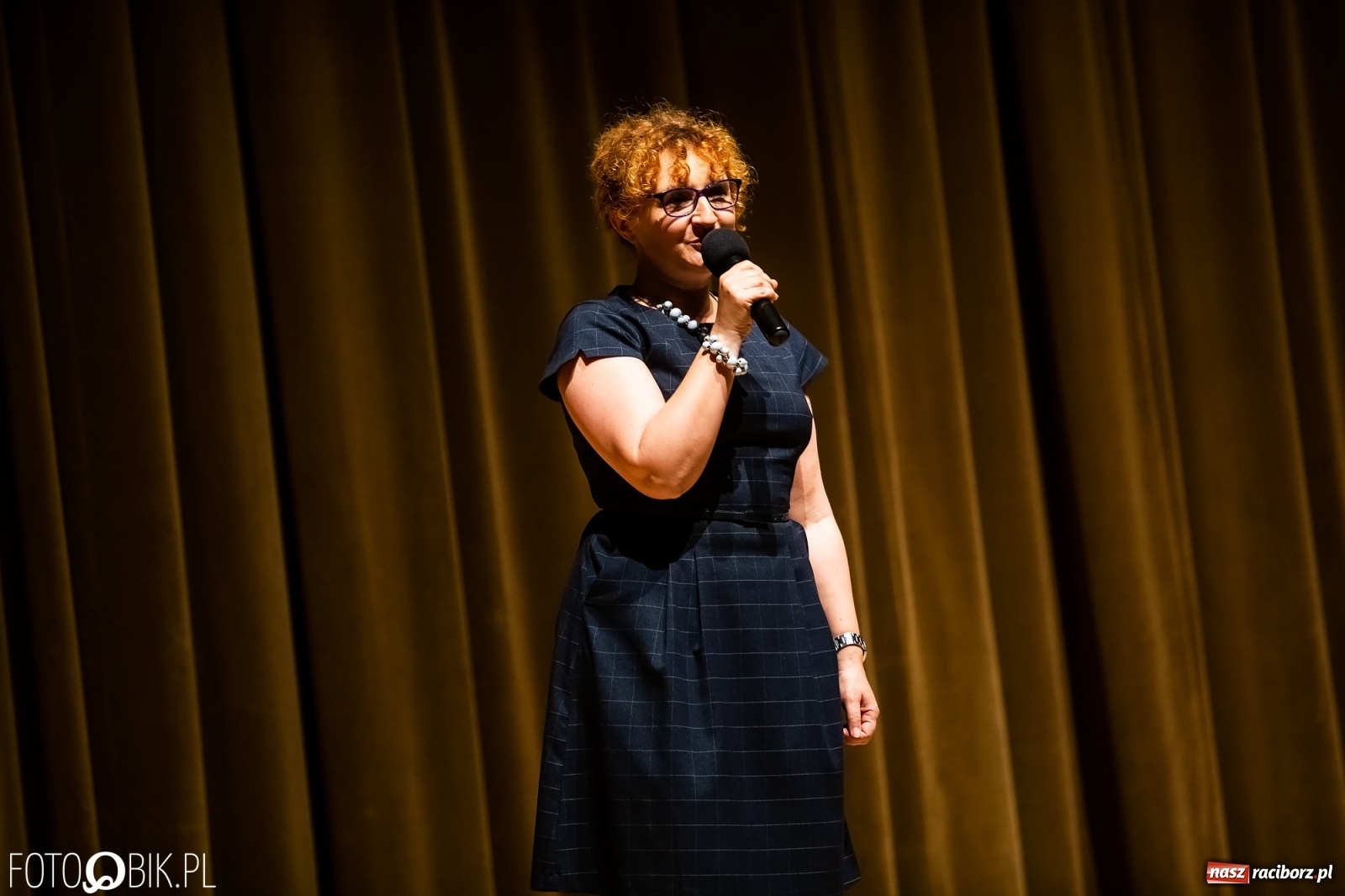 Zdjęcie w galerii na portalu naszraciborz.pl: Sen Księżniczki w wykonaniu aktorów Teatru Miodzio i Małe Miodzio wiadomości z regionu