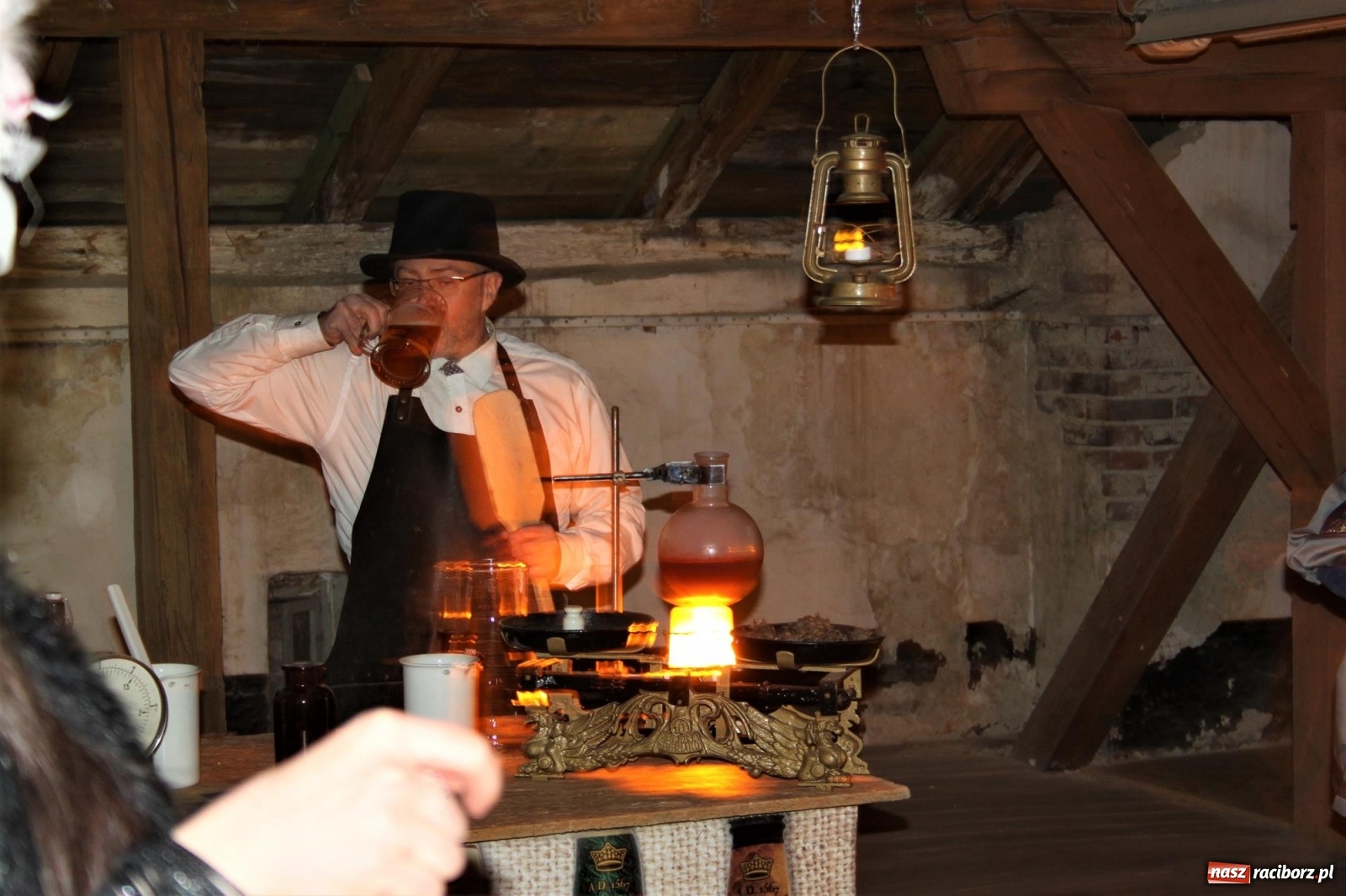 Zdjęcie w galerii na portalu naszraciborz.pl: Nocne zwiedzanie raciborskiego browaru  wiadomości z regionu