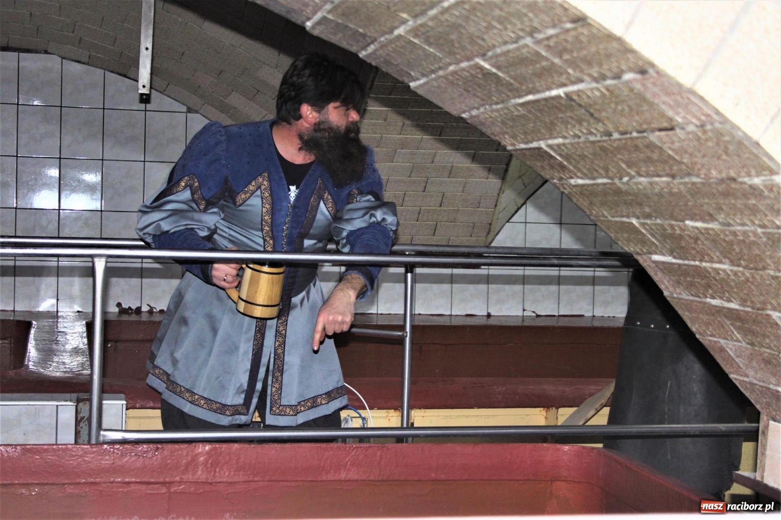 Zdjęcie w galerii na portalu naszraciborz.pl: Nocne zwiedzanie raciborskiego browaru  wiadomości z regionu