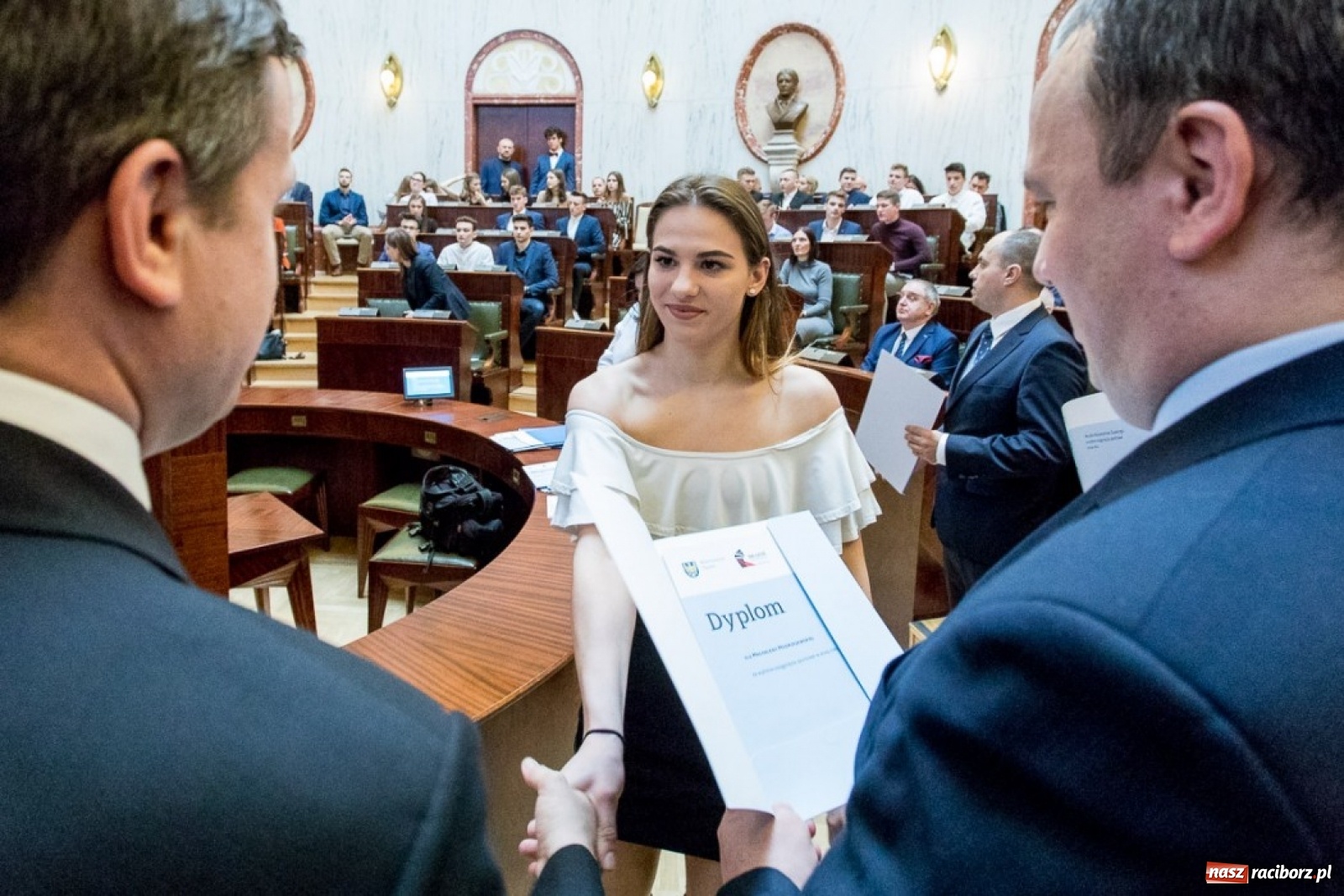 Zdjęcie w galerii na portalu naszraciborz.pl: Wręczono nagrody za wybitne osiągnięcia sportowe w 2019 roku  wiadomości z regionu