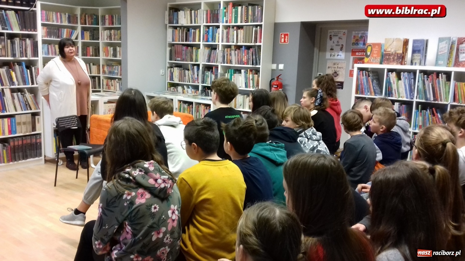 Zdjęcie w galerii na portalu naszraciborz.pl: Dzień Bezpiecznego Internetu w bibliotece wiadomości z regionu