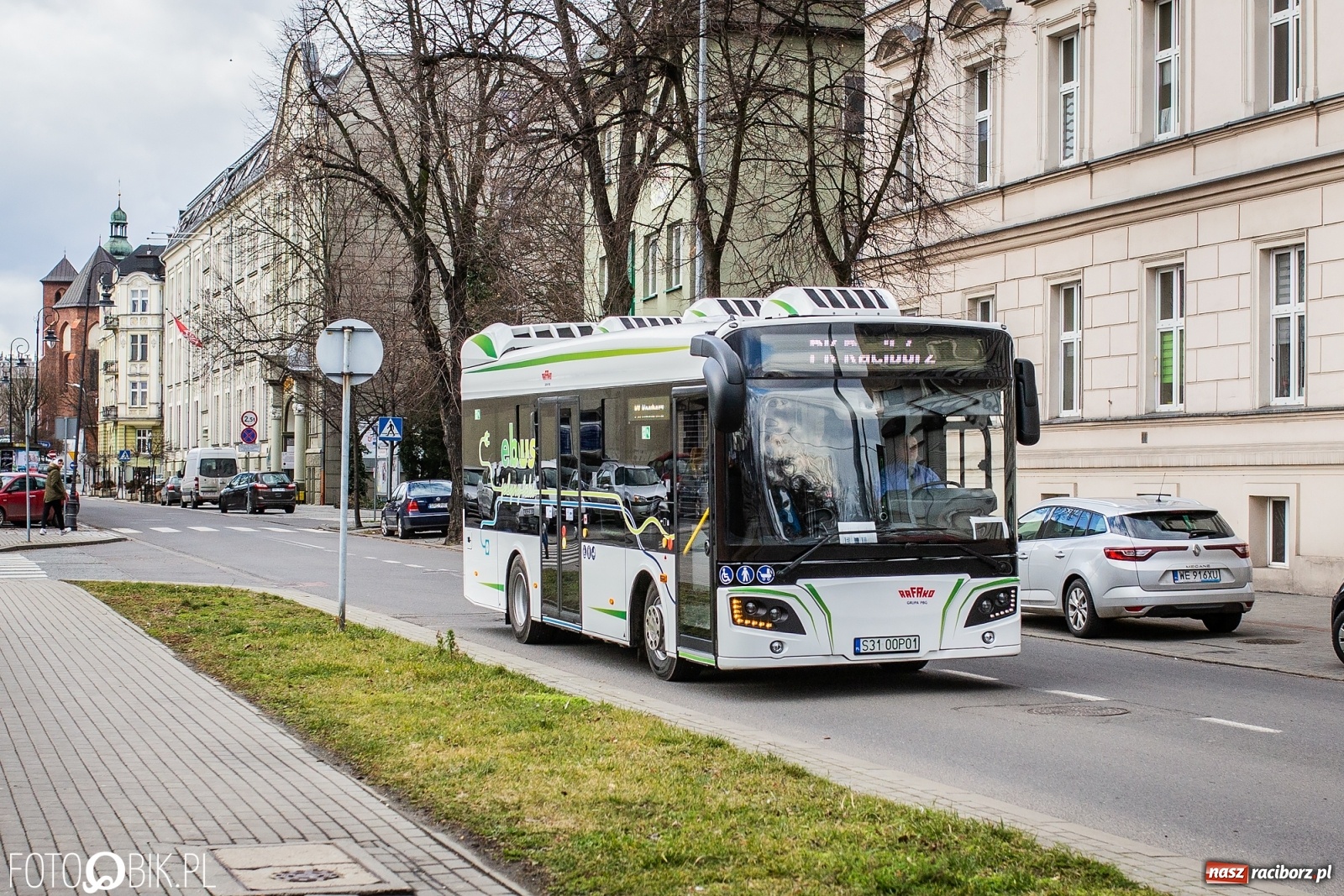 Zdjęcie w galerii na portalu naszraciborz.pl: Ruszyła produkcja e-busa zaprojektowanego przez Rafako  wiadomości z regionu