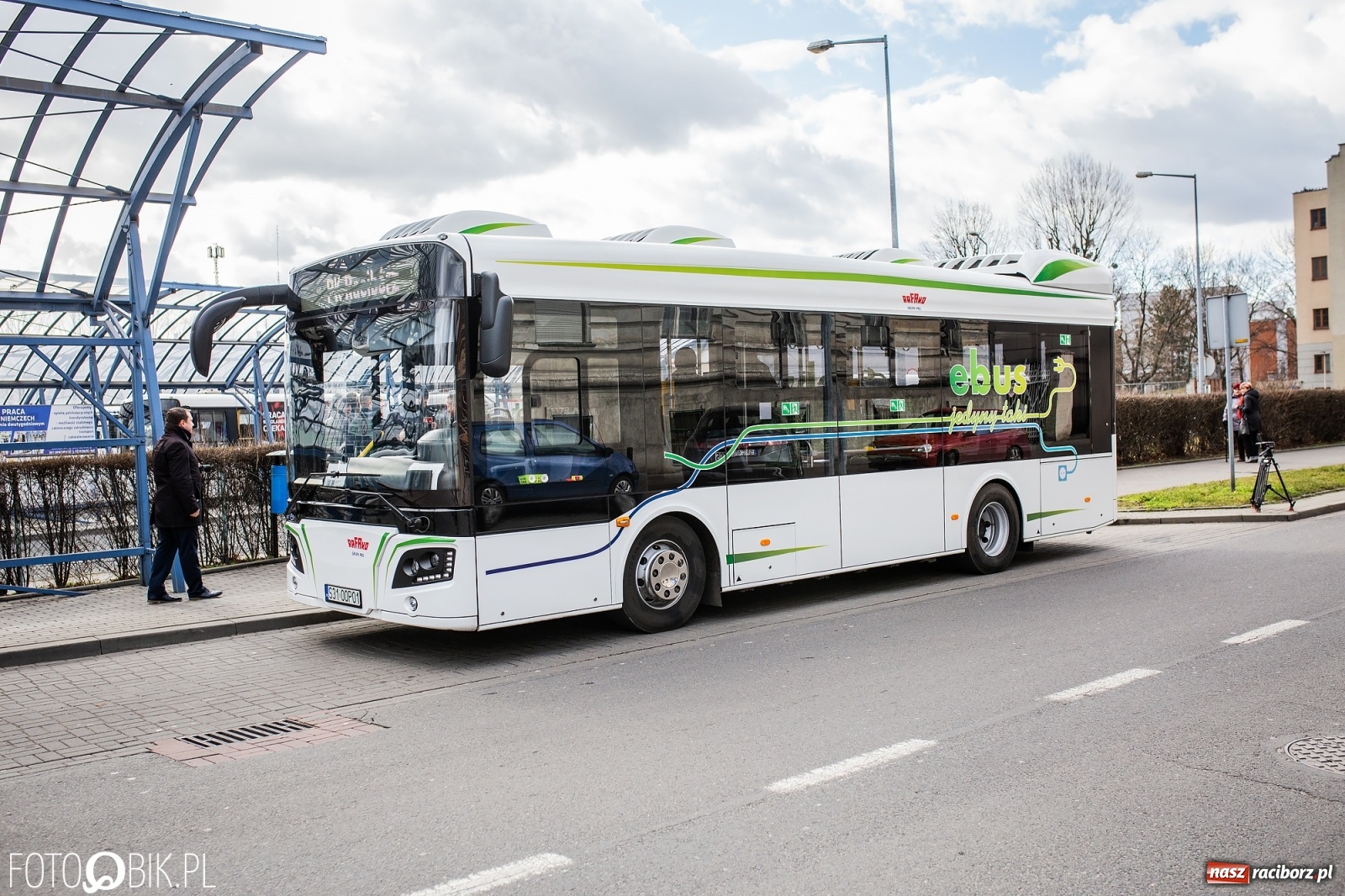 Zdjęcie w galerii na portalu naszraciborz.pl: Ruszyła produkcja e-busa zaprojektowanego przez Rafako  wiadomości z regionu