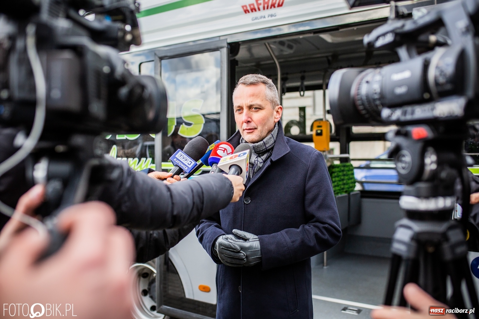 Zdjęcie w galerii na portalu naszraciborz.pl: Ruszyła produkcja e-busa zaprojektowanego przez Rafako  wiadomości z regionu