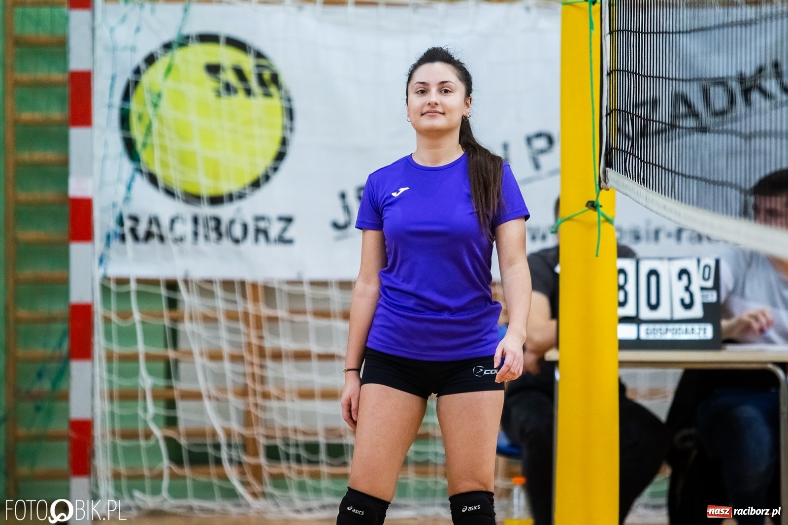 Zdjęcie w galerii na portalu naszraciborz.pl: Miejski Finał Szkół Ponadpodstawowych w Piłce Siatkowej Dziewczyn wiadomości z regionu