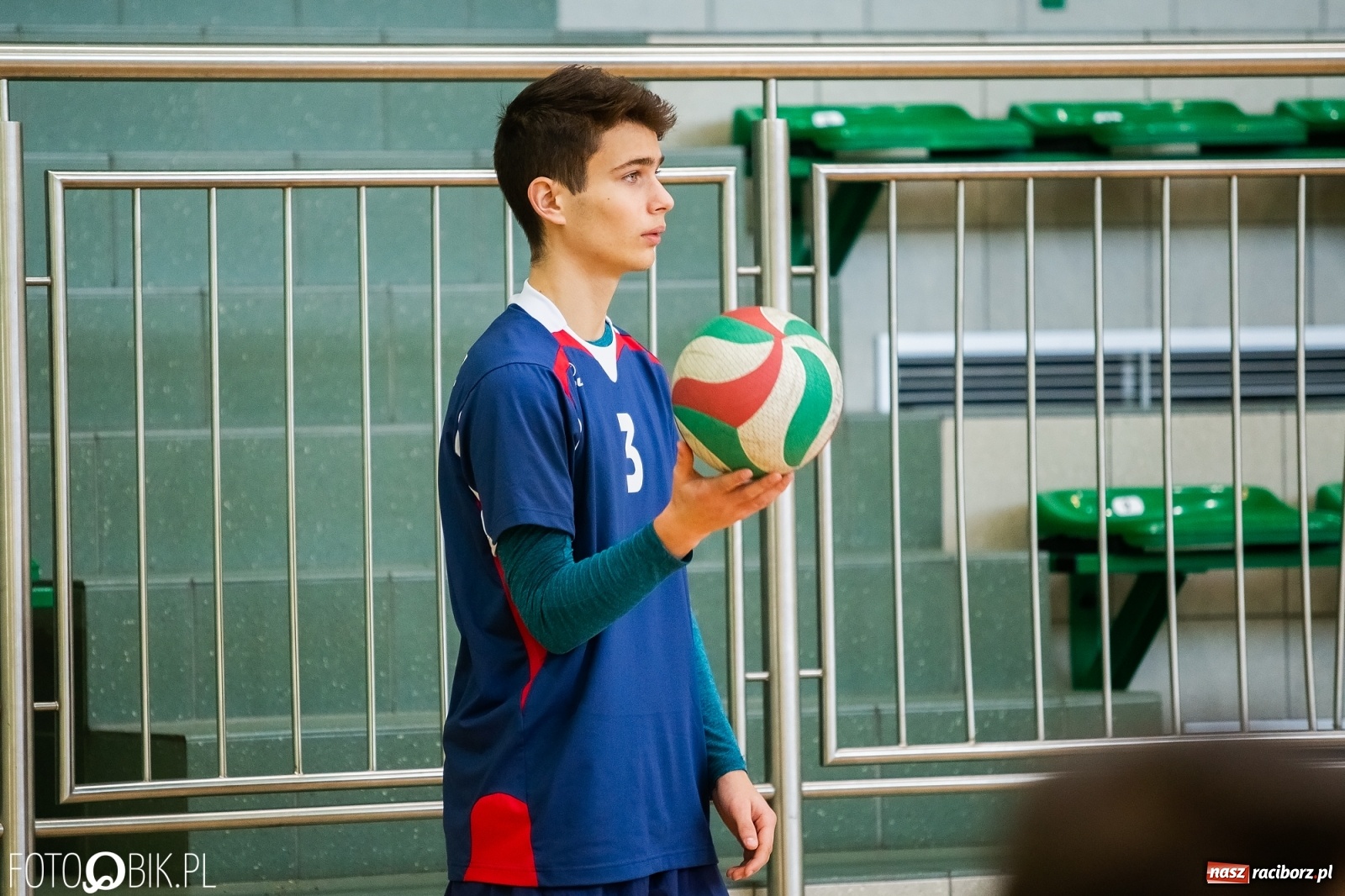 Zdjęcie w galerii na portalu naszraciborz.pl: Finały miejskie w siatkówce chłopców za nami wiadomości z regionu