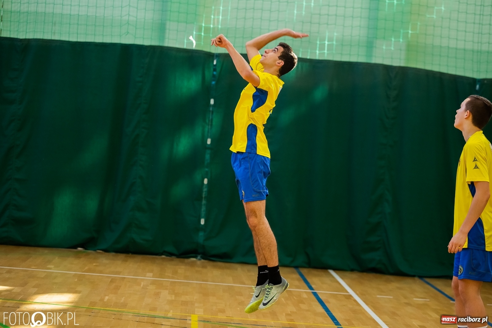 Zdjęcie w galerii na portalu naszraciborz.pl: Finały miejskie w siatkówce chłopców za nami wiadomości z regionu