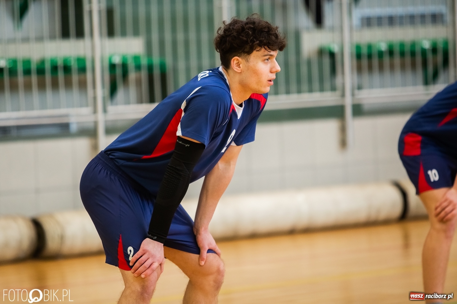 Zdjęcie w galerii na portalu naszraciborz.pl: Finały miejskie w siatkówce chłopców za nami wiadomości z regionu