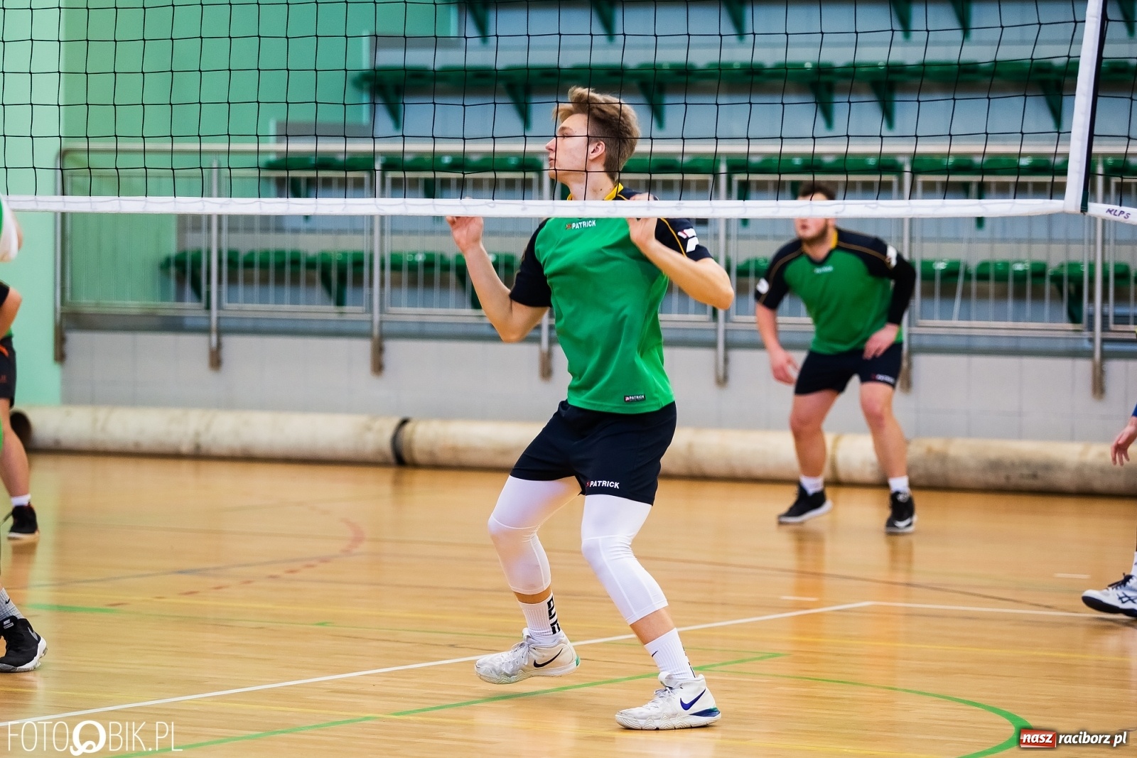 Zdjęcie w galerii na portalu naszraciborz.pl: Finały miejskie w siatkówce chłopców za nami wiadomości z regionu