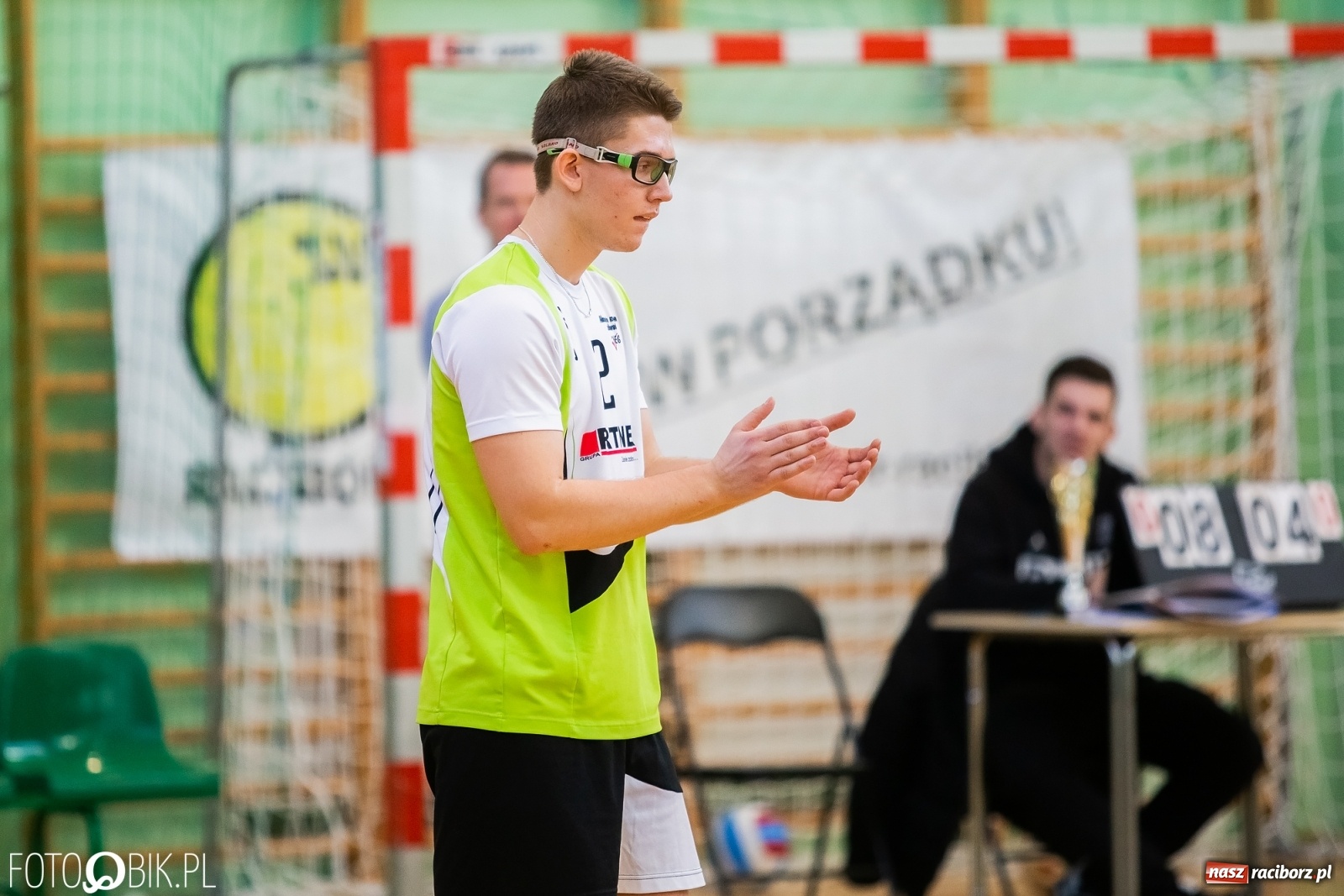 Zdjęcie w galerii na portalu naszraciborz.pl: Finały miejskie w siatkówce chłopców za nami wiadomości z regionu