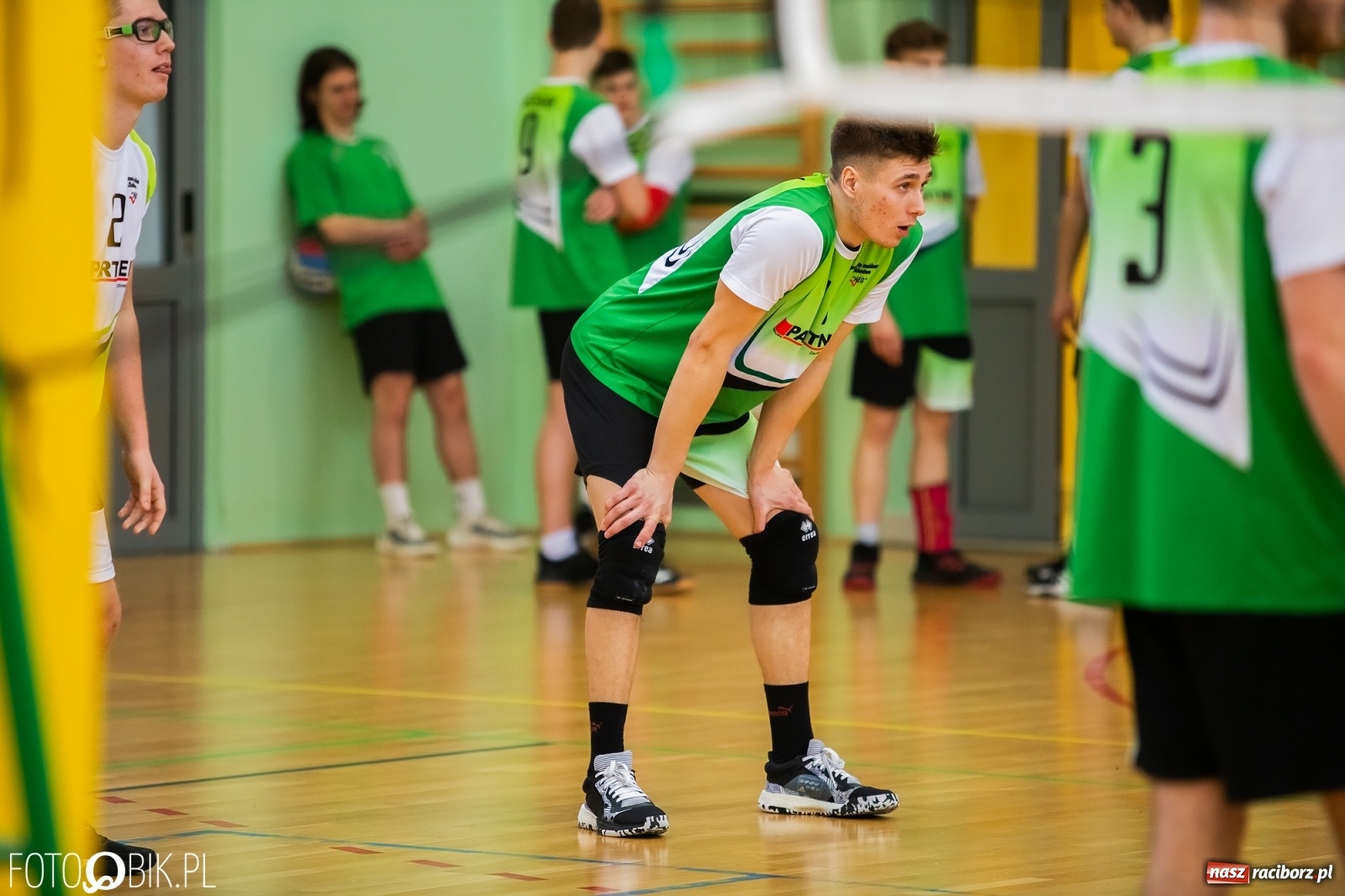 Zdjęcie w galerii na portalu naszraciborz.pl: Finały miejskie w siatkówce chłopców za nami wiadomości z regionu