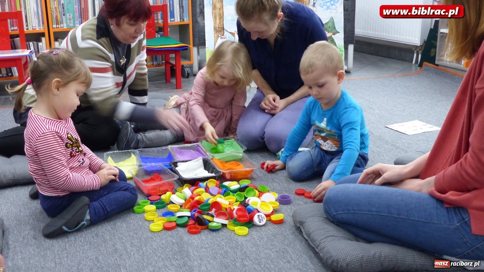 Zdjęcie w galerii na portalu naszraciborz.pl: Kolorowy zawrót głowy w Klubie Malucha na Ostrogu wiadomości z regionu