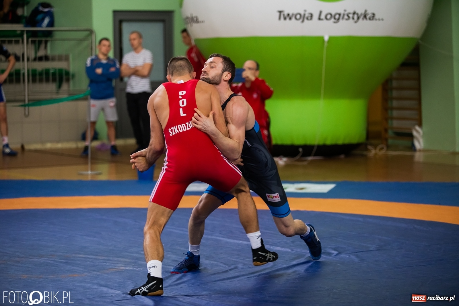Zdjęcie w galerii na portalu naszraciborz.pl: Puchar Polski w zapasach w stylu klasycznym w Arenie Rafako wiadomości z regionu