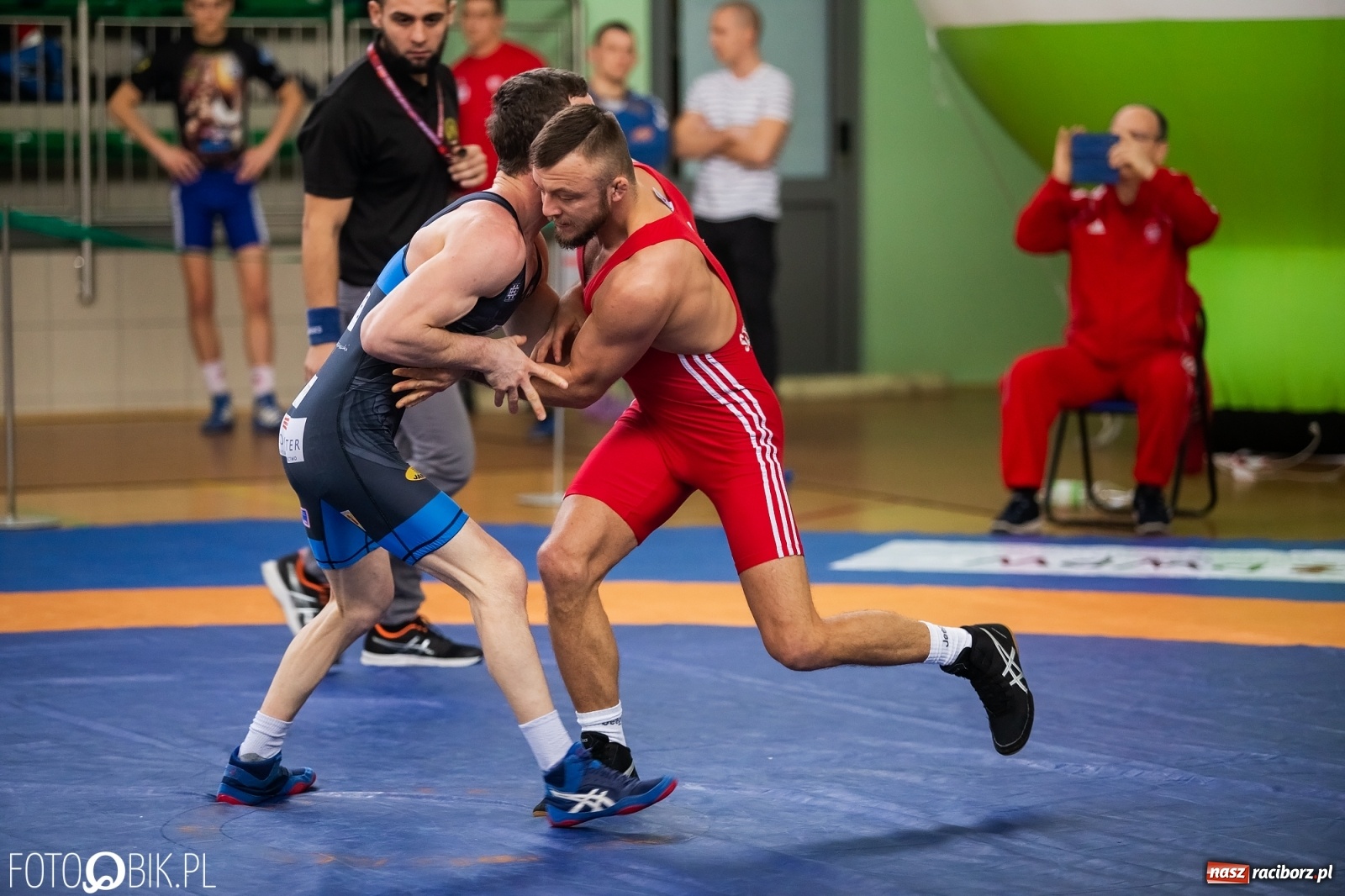 Zdjęcie w galerii na portalu naszraciborz.pl: Puchar Polski w zapasach w stylu klasycznym w Arenie Rafako wiadomości z regionu