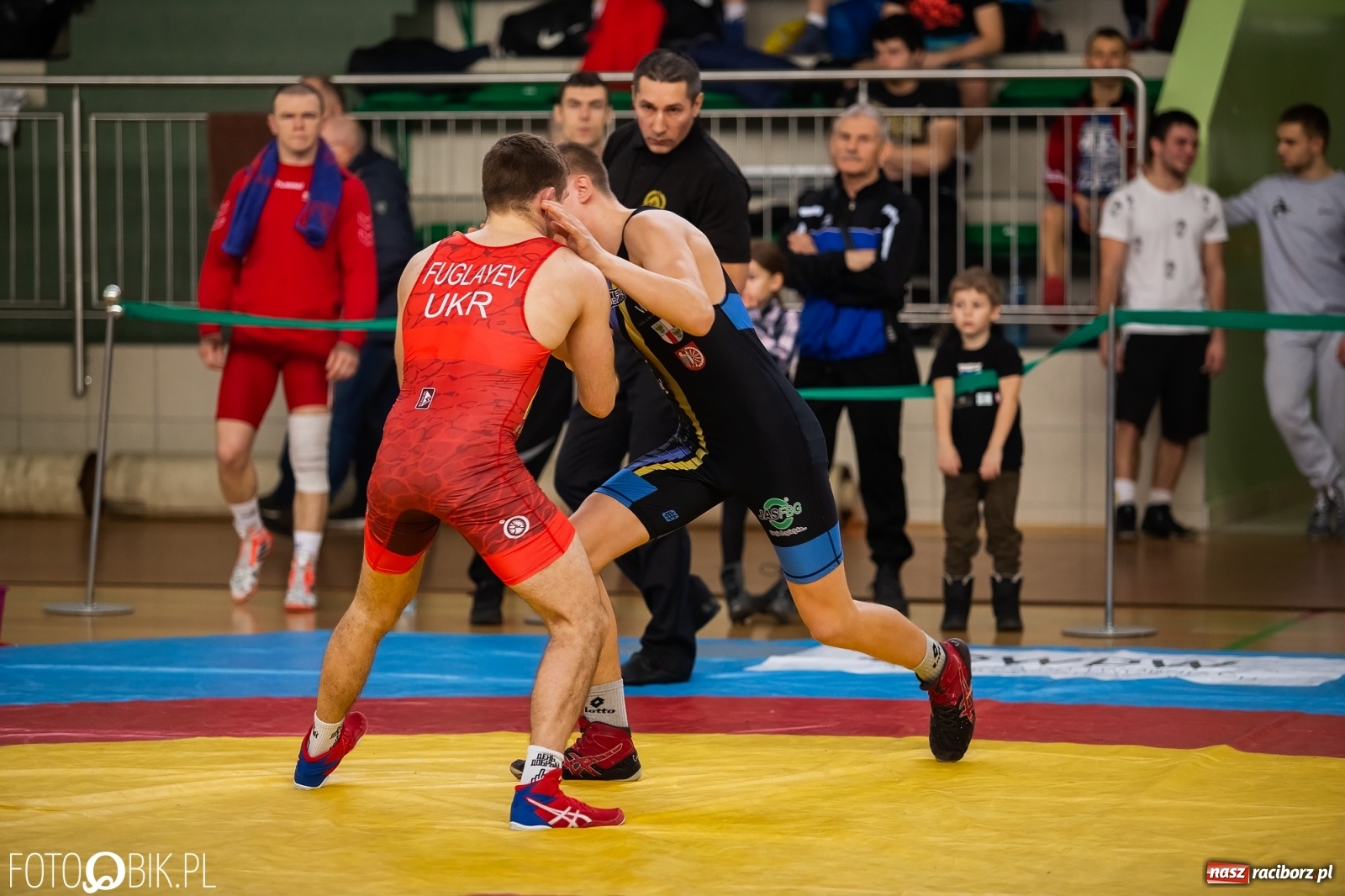 Zdjęcie w galerii na portalu naszraciborz.pl: Puchar Polski w zapasach w stylu klasycznym w Arenie Rafako wiadomości z regionu