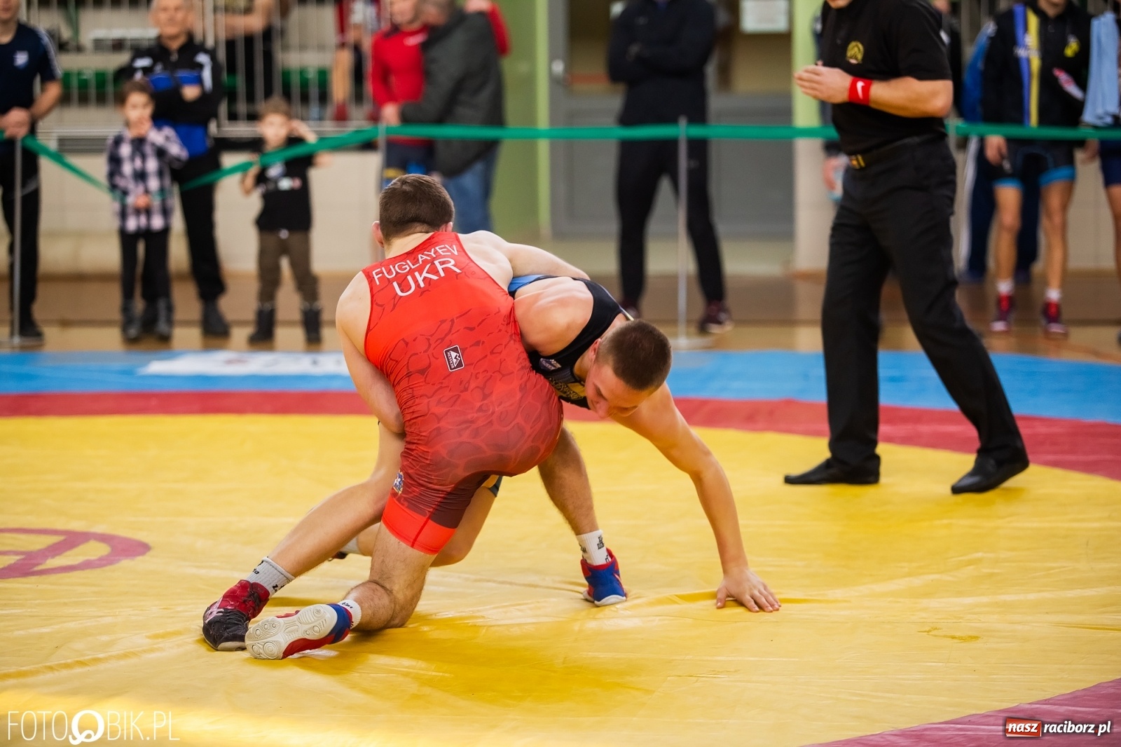 Zdjęcie w galerii na portalu naszraciborz.pl: Puchar Polski w zapasach w stylu klasycznym w Arenie Rafako wiadomości z regionu