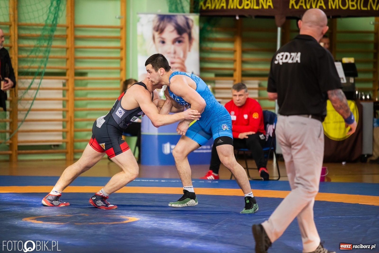 Zdjęcie w galerii na portalu naszraciborz.pl: Puchar Polski w zapasach w stylu klasycznym w Arenie Rafako wiadomości z regionu