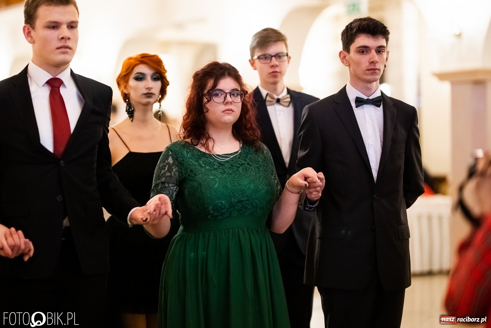 Zdjęcie w galerii na portalu naszraciborz.pl: Studniówka I LO im. Jana Kasprowicza w Raciborzu wiadomości z regionu