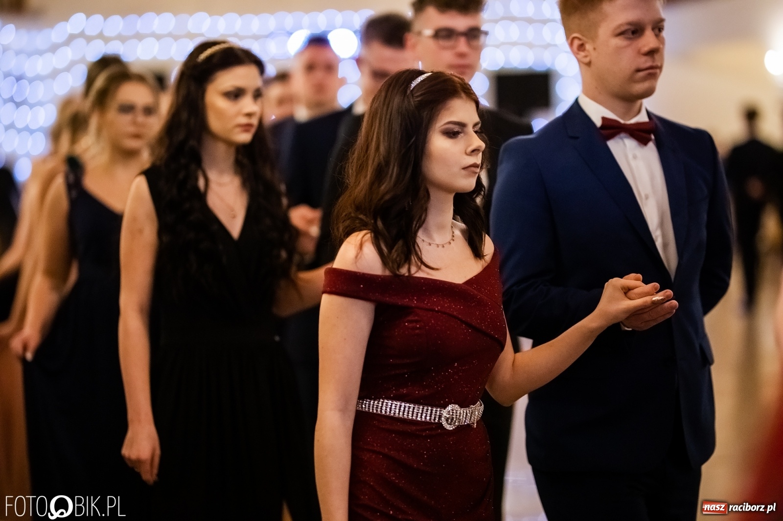 Zdjęcie w galerii na portalu naszraciborz.pl: Studniówka I LO im. Jana Kasprowicza w Raciborzu wiadomości z regionu