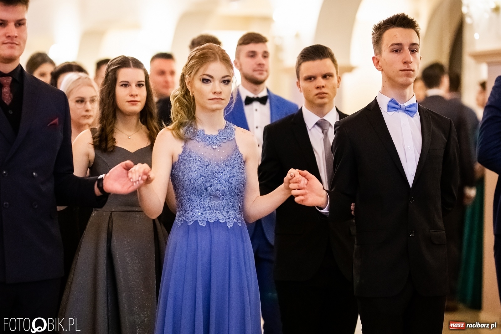 Zdjęcie w galerii na portalu naszraciborz.pl: Studniówka I LO im. Jana Kasprowicza w Raciborzu wiadomości z regionu