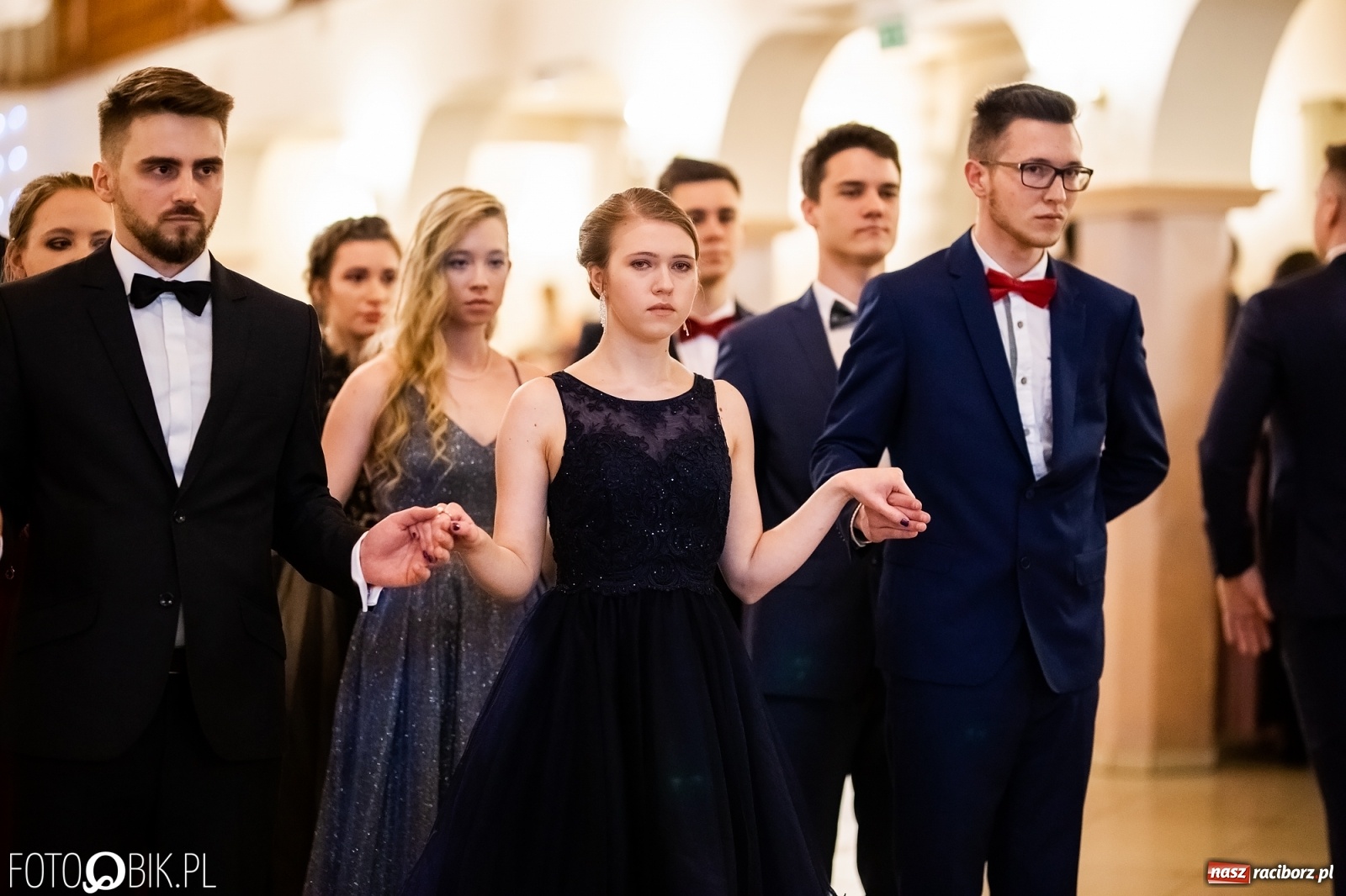 Zdjęcie w galerii na portalu naszraciborz.pl: Studniówka I LO im. Jana Kasprowicza w Raciborzu wiadomości z regionu