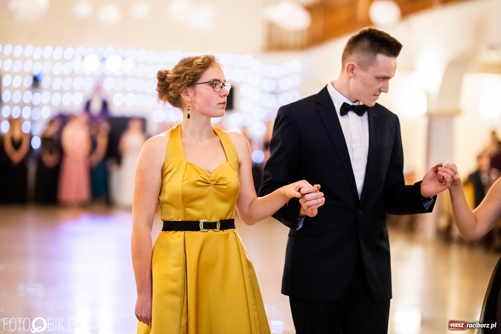 Zdjęcie w galerii na portalu naszraciborz.pl: Studniówka I LO im. Jana Kasprowicza w Raciborzu wiadomości z regionu