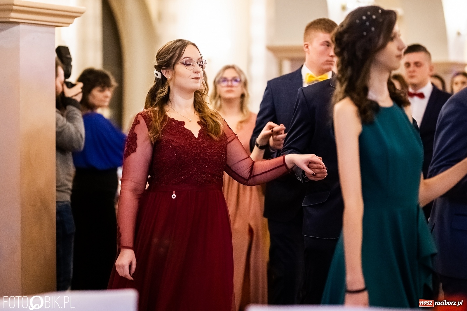 Zdjęcie w galerii na portalu naszraciborz.pl: Studniówka I LO im. Jana Kasprowicza w Raciborzu wiadomości z regionu