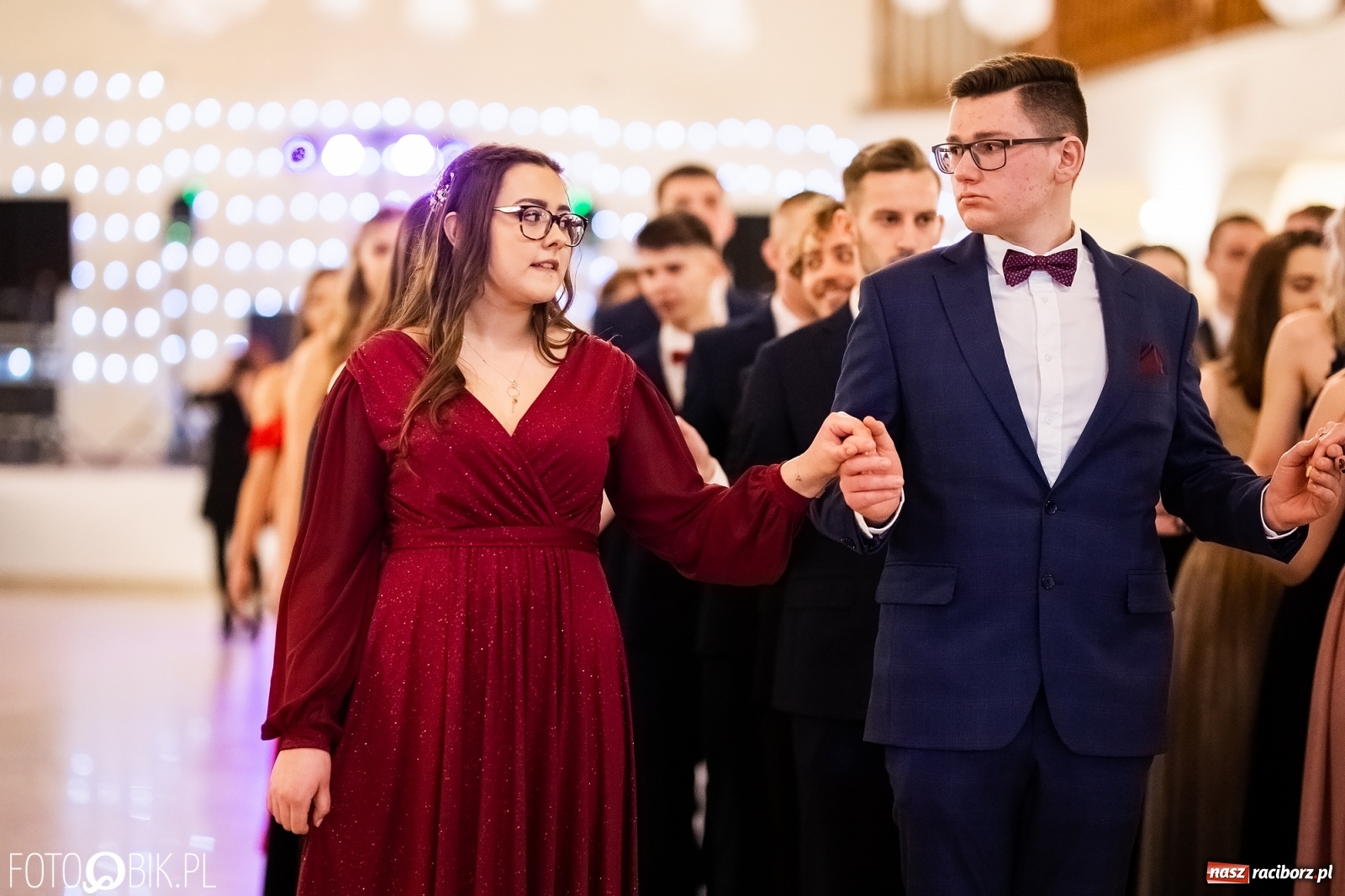 Zdjęcie w galerii na portalu naszraciborz.pl: Studniówka I LO im. Jana Kasprowicza w Raciborzu wiadomości z regionu