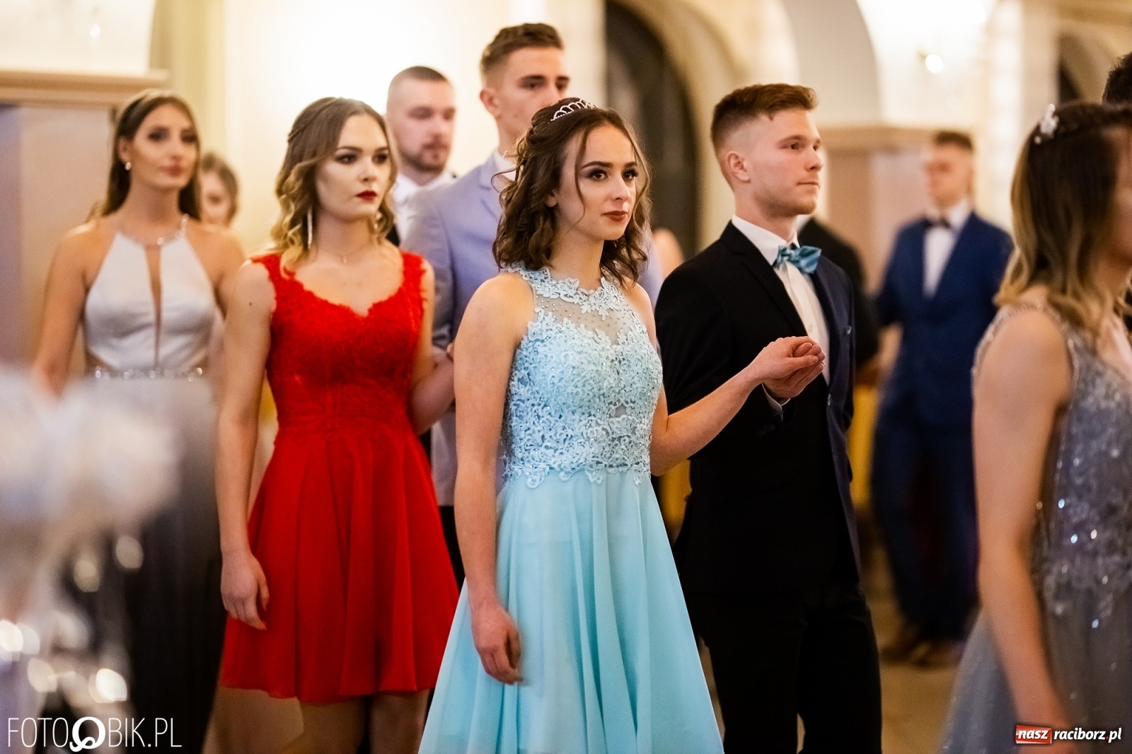 Zdjęcie w galerii na portalu naszraciborz.pl: Studniówka I LO im. Jana Kasprowicza w Raciborzu wiadomości z regionu