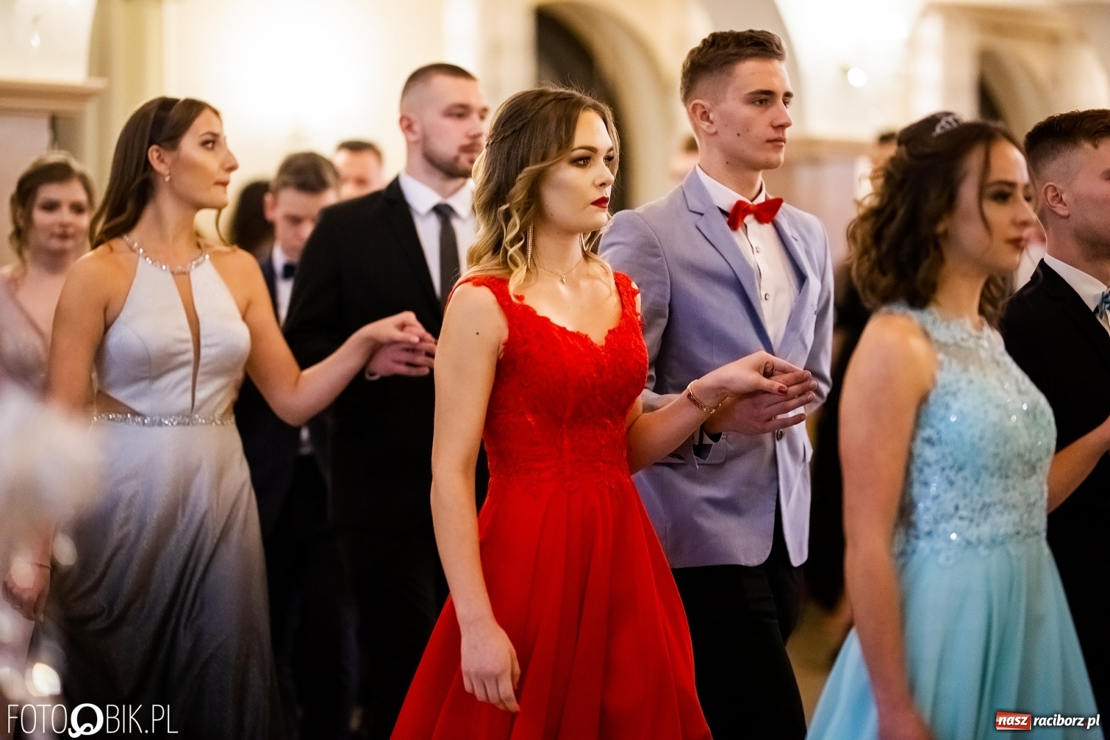 Zdjęcie w galerii na portalu naszraciborz.pl: Studniówka I LO im. Jana Kasprowicza w Raciborzu wiadomości z regionu