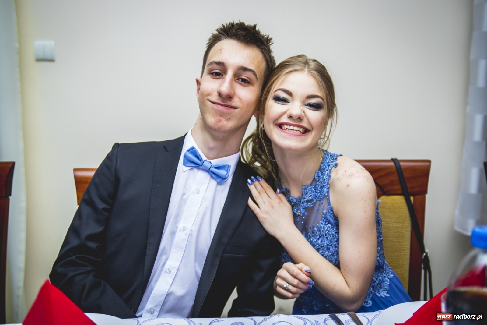 Zdjęcie w galerii na portalu naszraciborz.pl: Studniówka I LO im. Jana Kasprowicza w Raciborzu wiadomości z regionu