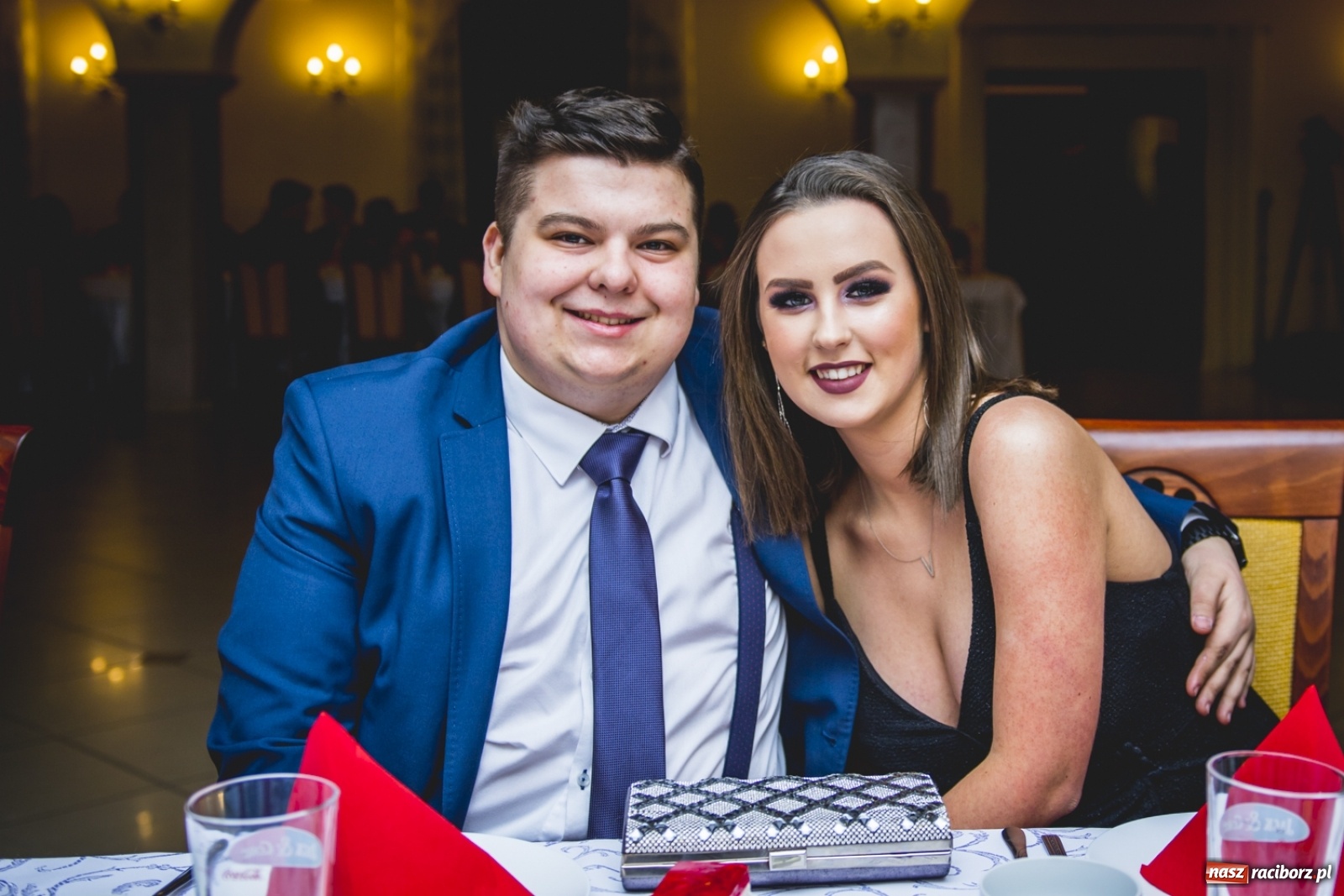 Zdjęcie w galerii na portalu naszraciborz.pl: Studniówka I LO im. Jana Kasprowicza w Raciborzu wiadomości z regionu