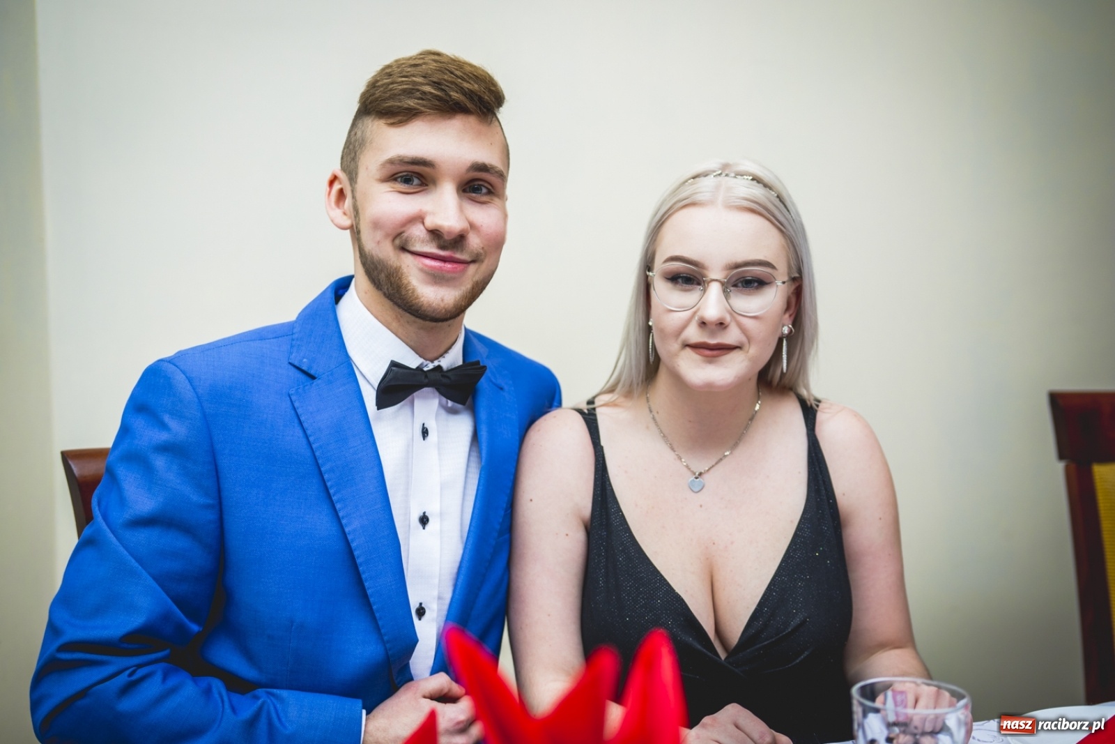 Zdjęcie w galerii na portalu naszraciborz.pl: Studniówka I LO im. Jana Kasprowicza w Raciborzu wiadomości z regionu