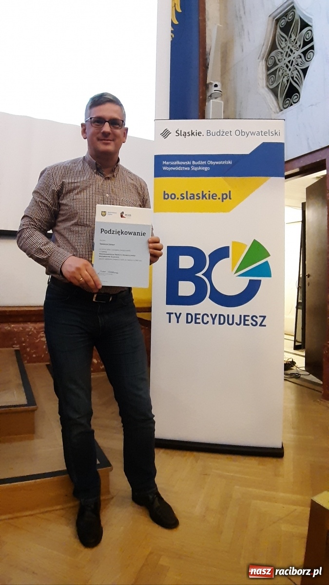 Zdjęcie w galerii na portalu naszraciborz.pl: Wręczono podziękowania dla wnioskodawców w I edycji budżetu obywatelskiego wiadomości z regionu