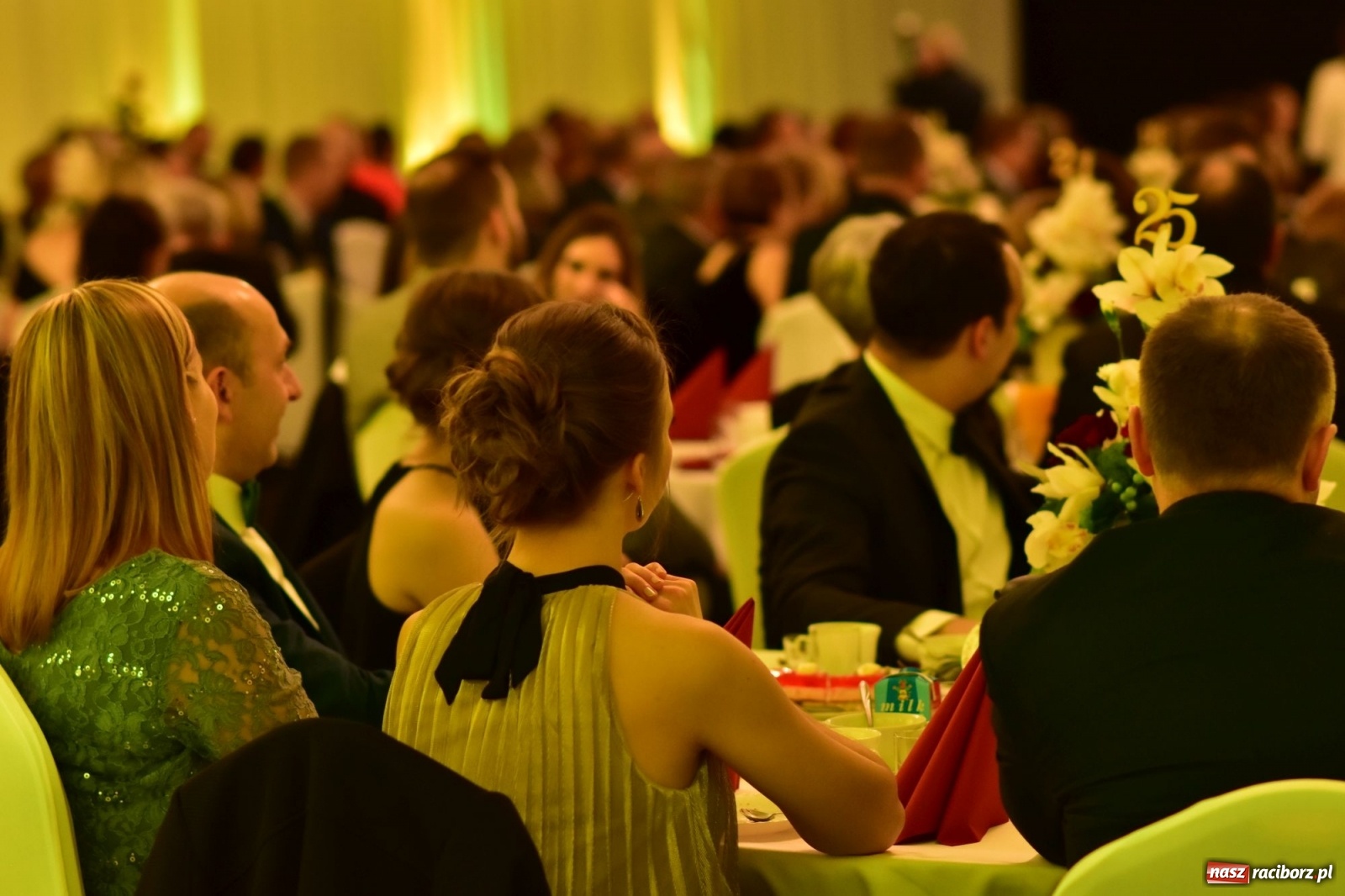 Zdjęcie w galerii na portalu naszraciborz.pl: Satyra i szampańska zabawa w Pietrowicach Wielkich  wiadomości z regionu