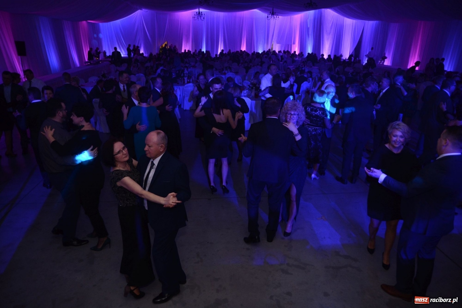 Zdjęcie w galerii na portalu naszraciborz.pl: Satyra i szampańska zabawa w Pietrowicach Wielkich  wiadomości z regionu