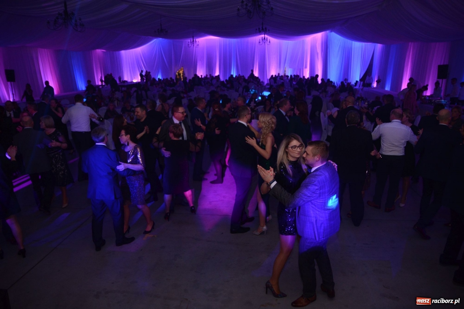 Zdjęcie w galerii na portalu naszraciborz.pl: Satyra i szampańska zabawa w Pietrowicach Wielkich  wiadomości z regionu