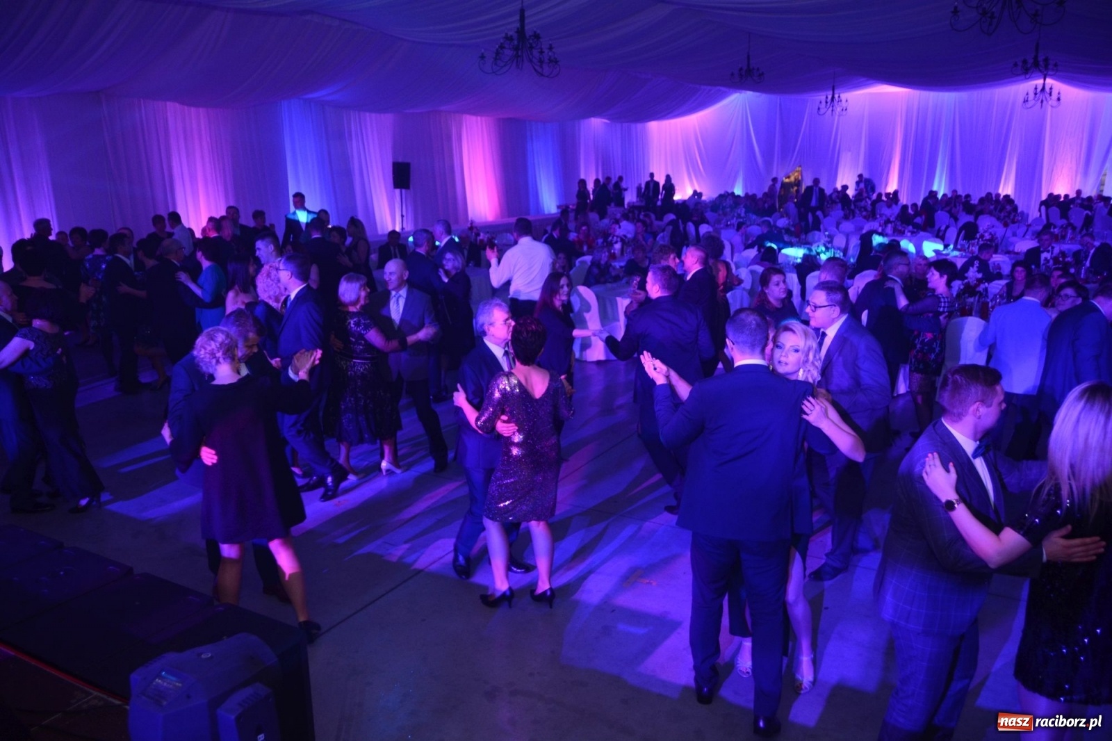 Zdjęcie w galerii na portalu naszraciborz.pl: Satyra i szampańska zabawa w Pietrowicach Wielkich  wiadomości z regionu